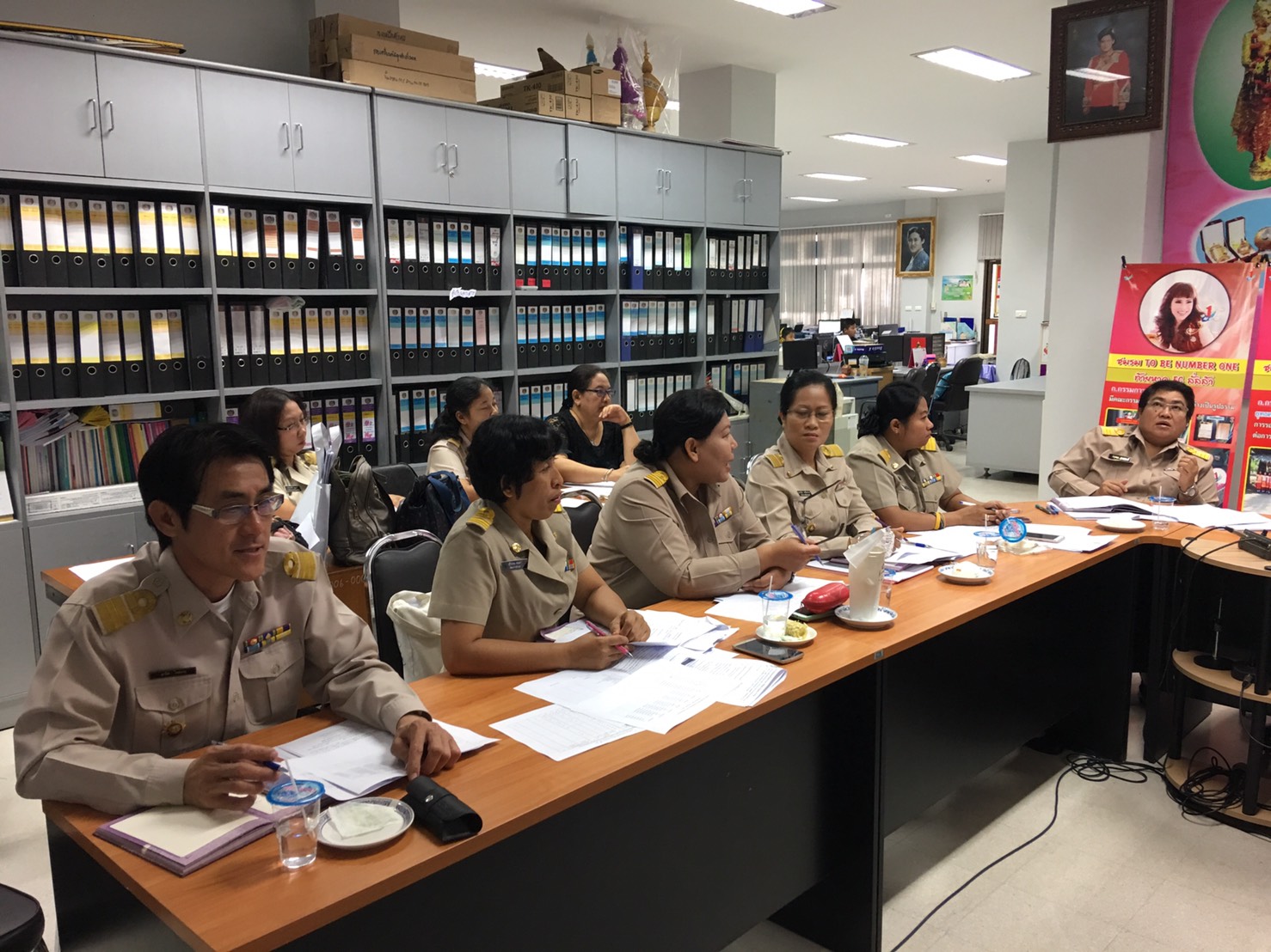 การประชุมหัวหน้ากลุ่มงาน/หัวหน้าฝ่าย/พัฒนาการอำเภอ และนักวิชาการพัฒนาชุมชนจังหวัด ครั้งที่ 1/2560