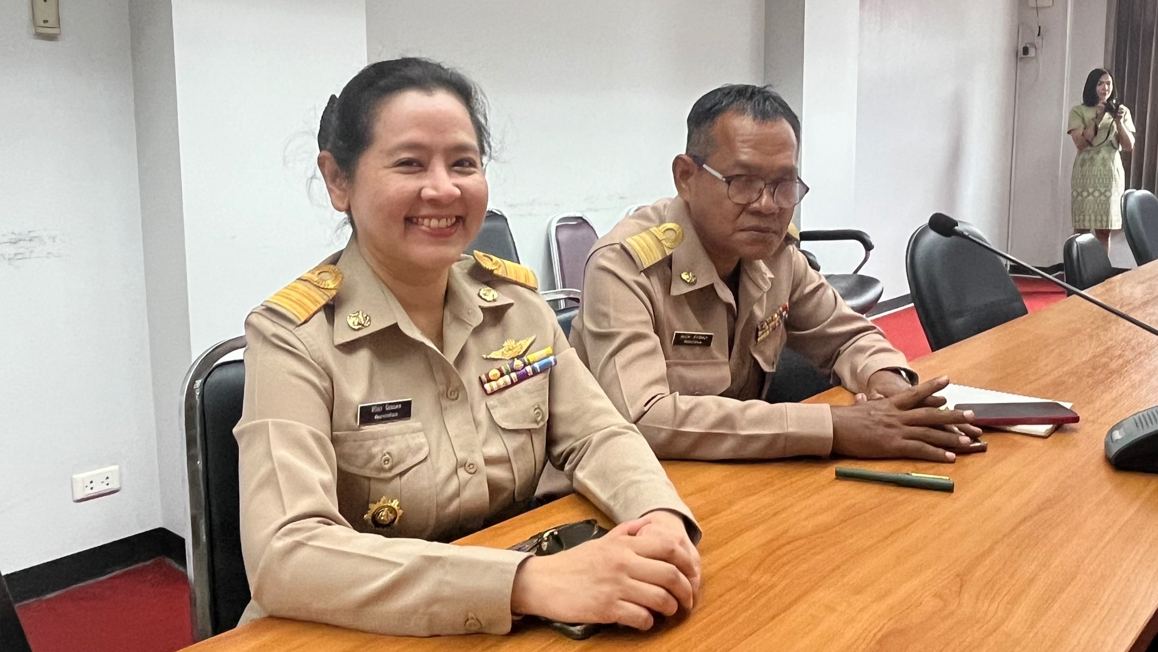 หัวหน้าผู้ตรวจ พช. ลงพื้นที่จังหวัดสมุทรสงครามคัดเลือกคนกองทุนพัฒนาบทบาทสตรีดีเด่นระดับเขตตรวจราชการ ประจำปี 2567