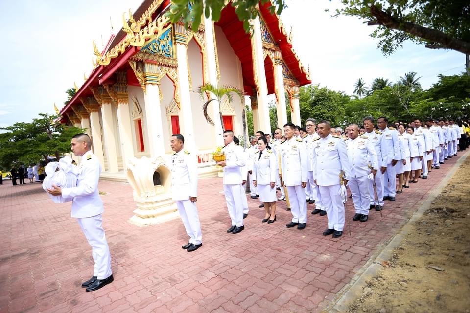 พช.สมุทรสงคราม ร่วมพิธีพลีกรรมตักน้ำจากแหล่งน้ำศักดิ์สิทธิ์