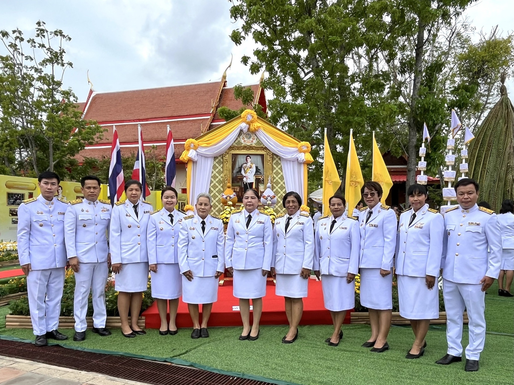 พช.สมุทรสงคราม ร่วมพิธีพลีกรรมตักน้ำจากแหล่งน้ำศักดิ์สิทธิ์