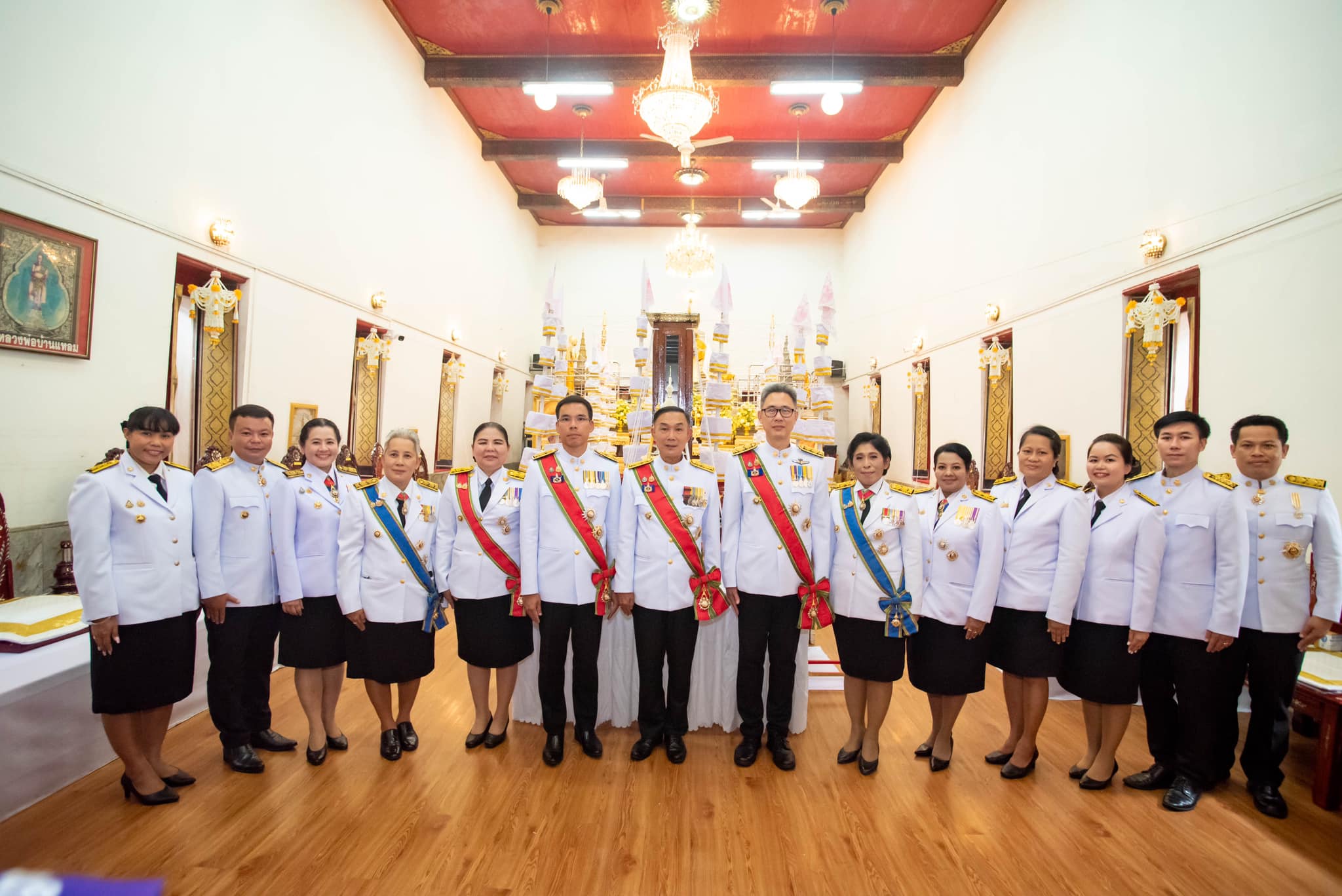 พช.สมุทรสงคราม ร่วมพิธีเวียนเทียนสมโภชน้ำพระพุทธมนต์ศักดิ์สิทธิ์ เนื่องในโอกาสมหามงคลเฉลิมพระชนมพรรษา 6 รอบ 28 กรกฎาคม 2567