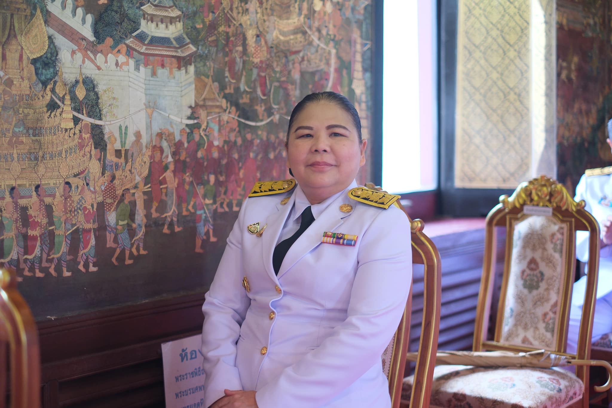 พช.สมุทรสงคราม ร่วมพิธีถวายเทียนพรรษาพระราชทานพระบาทสมเด็จพระเจ้าอยู่หัว แก่วัดอัมพวันเจติยารามวรวิหาร