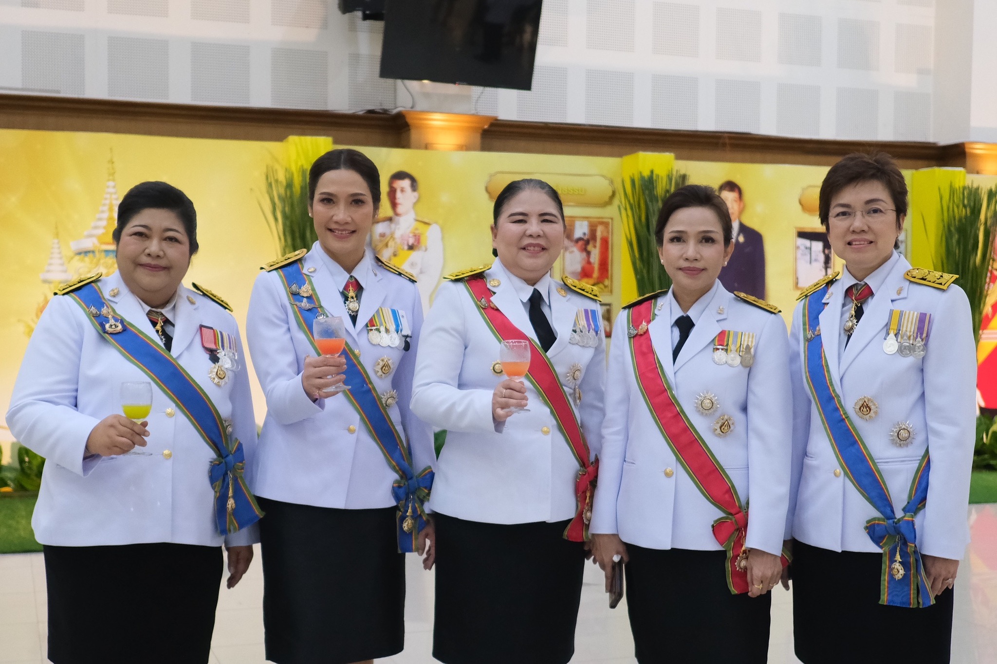 พช.สมุทรสงคราม ร่วมงานสโมสรสันนิบาต เฉลิมพระเกียรติพระบาทสมเด็จพระเจ้าอยู่หัว เนื่องในโอกาสพระราชพิธีมหามงคลเฉลิมพระชนมพรรษา 6 รอบ 28 กรกฎาคม 2567 จังหวัดสมุทรสงคราม