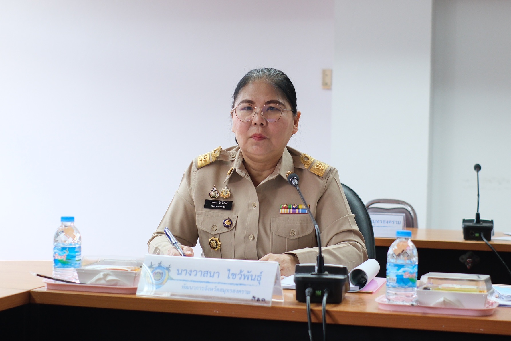 พช.สมุทรสงคราม ดำเนินการประชุมคณะทำงานบริหารการจัดเก็บและใช้ประโยชน์ข้อมูลความจำเป็นพื้นฐาน (จปฐ.) และการนำเสนอผลการจัดเก็บและรับรองคุณภาพ จปฐ. ระดับจังหวัด