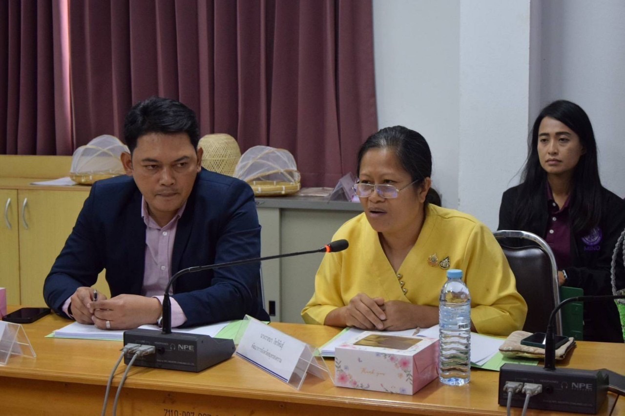พช.สมุทรสงคราม ร่วมประชุมคณะกรรมการรับรองมาตรฐานผลิตภัณฑ์ชุมชนจังหวัด