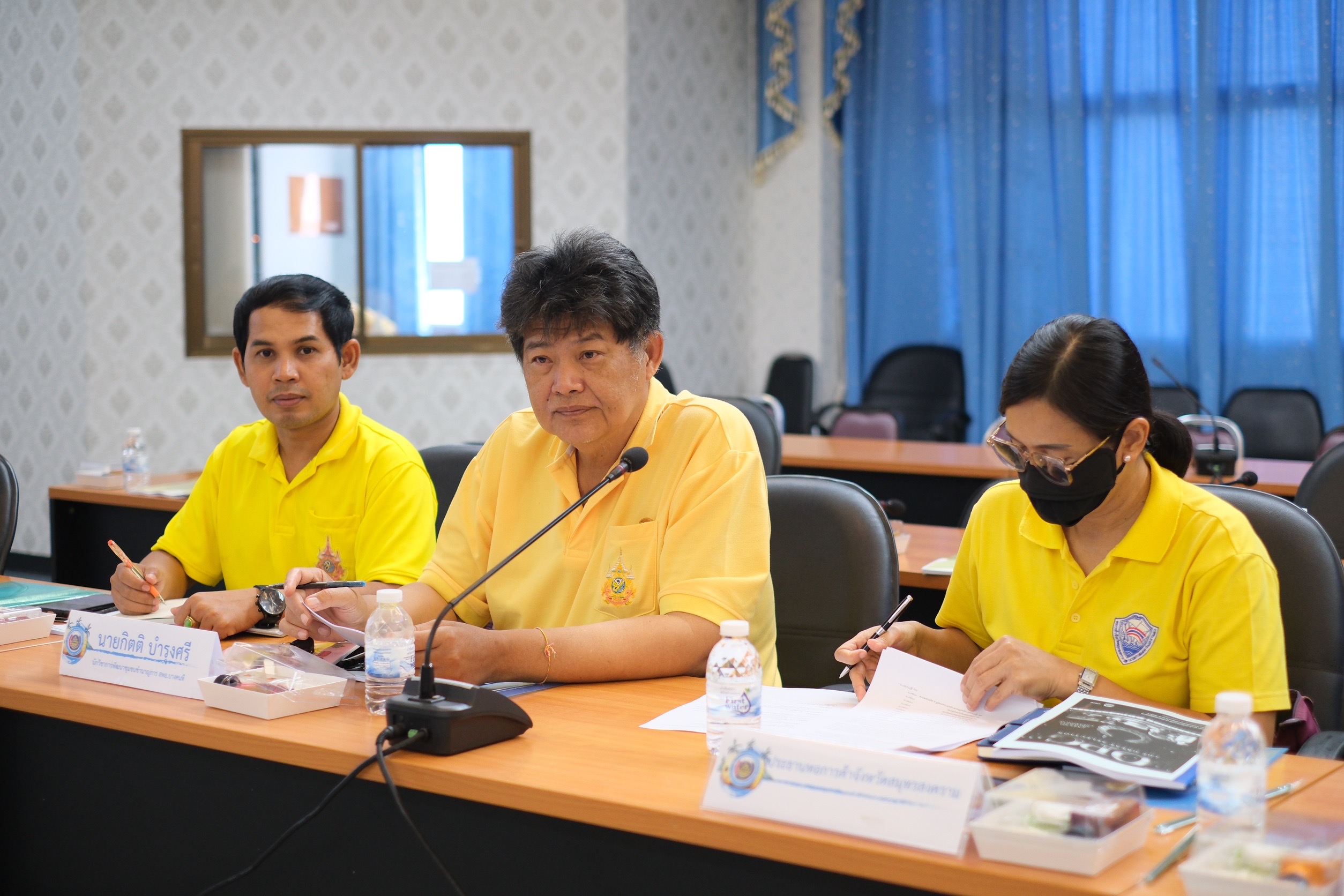 พช.สมุทรสงคราม ดำเนินการประชุมขี้แจงการดำเนินงานตามโครงการคัดสรรสุดยอดหนึ่งตำบล หนึ่งผลิตภัณฑ์ไทย ปี พ.ศ. 2567 (OTOP Product Champion : OPC)