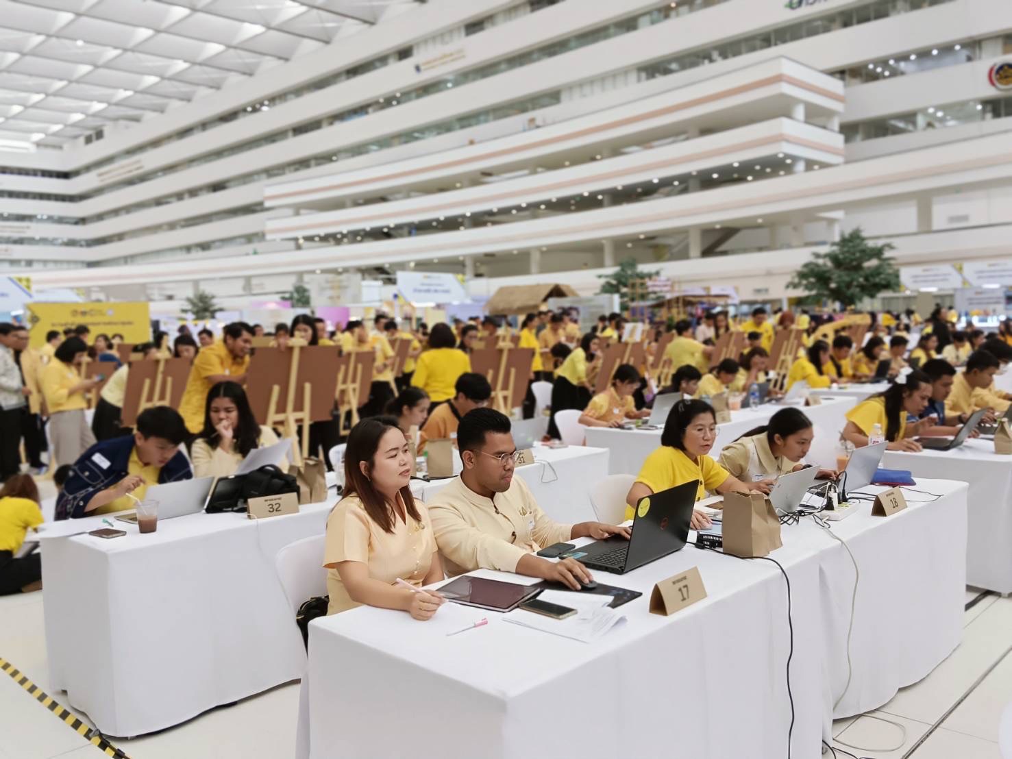 พช.สมุทรสงคราม ร่วมการประกวดกิจกรรม CD Challenge 2024