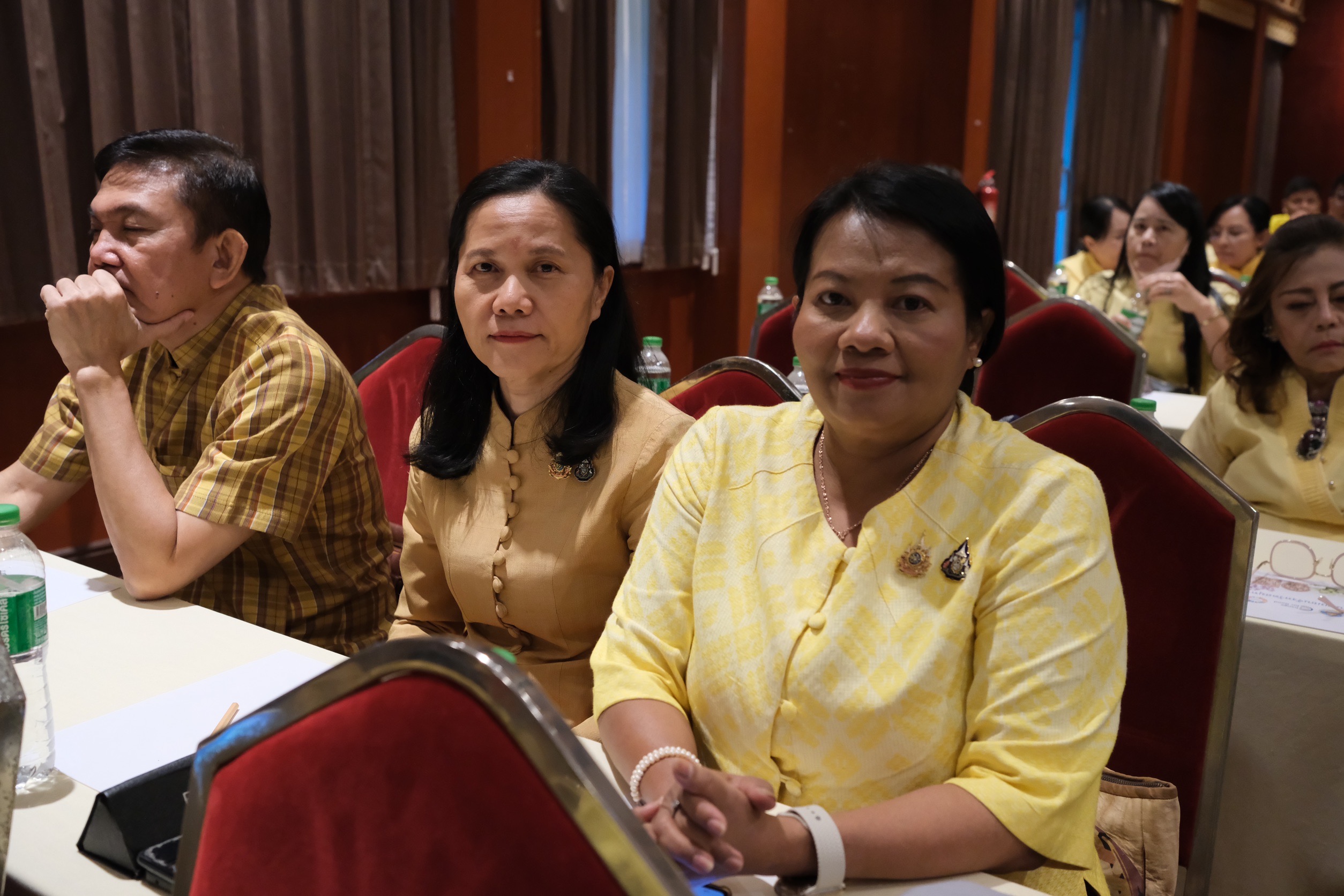 พช.สมุทรสงคราม ร่วมการประชุมเชิงปฏิบัติการตรวจติดตามผลการดำเนินงานของหน่วยรับตรวจรายไตรมาส ไตรมาส 4 เขตตรวจราชการที่ 2, 3 และ 4 กลุ่มจังหวัดภาคกลาง (ปริมณฑล, ตอนล่าง 1-2)
