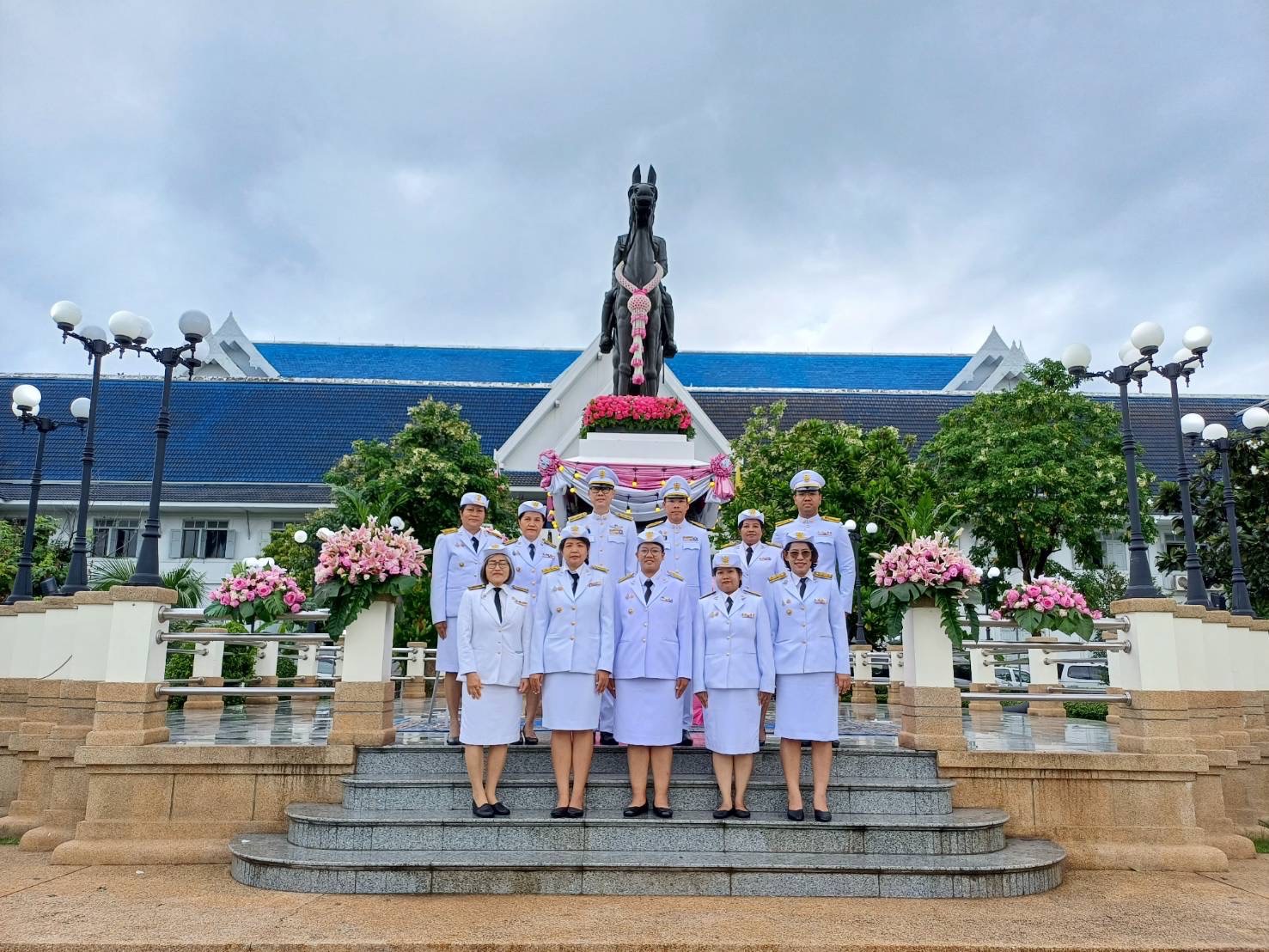 พช.สมุทรสงคราม ร่วมพิธีวางพวงมาลาถวายราชสักการะเนื่องในวันปิยมหาราช ประจำปี 2567