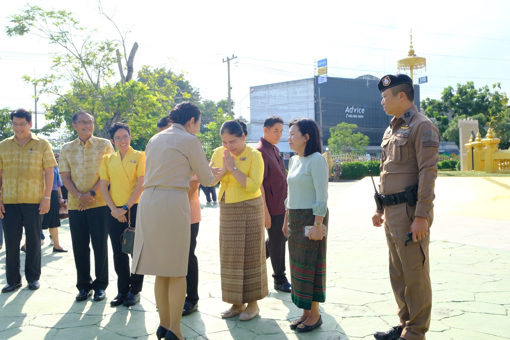 พช.สมุทรสงคราม ร่วมให้การต้อนรับ นางนิศากร วิศิษฎ์สรอรรถ ผู้ว่าราชการจังหวัดสมุทรสงคราม คนที่ 66