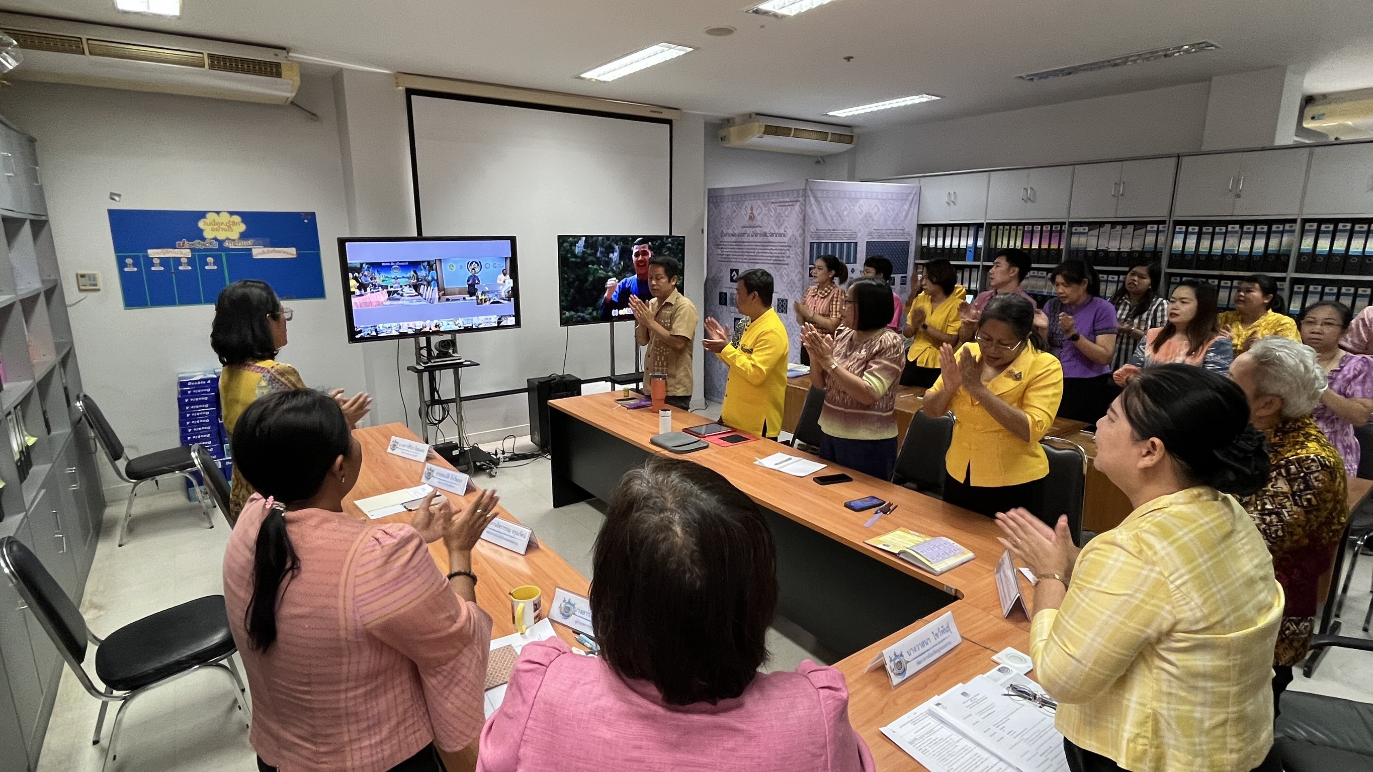 พช.สมุทรสงคราม ร่วมการประชุมกรมการพัฒนาชุมชนครั้งที่ 11/2567