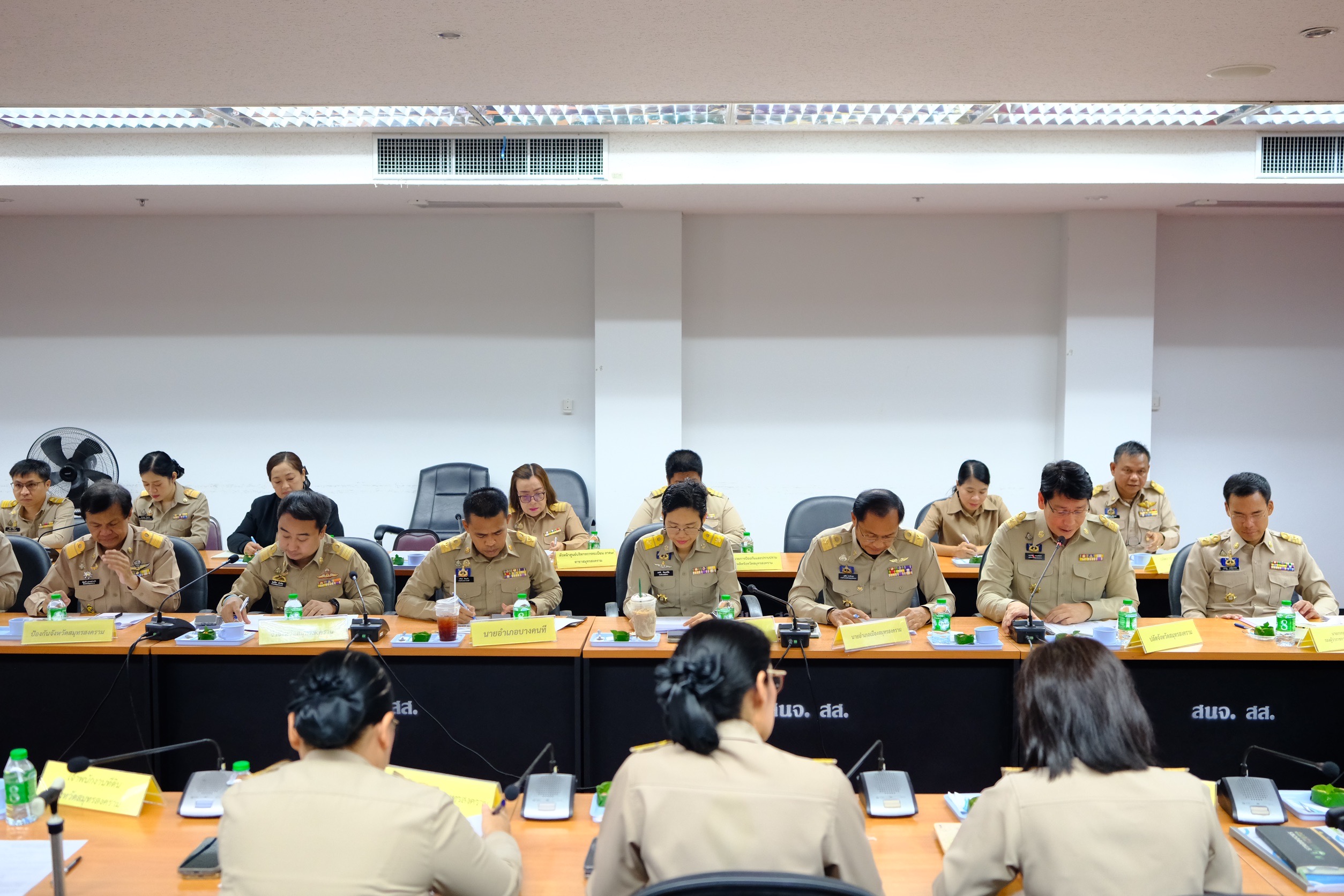 พช.สมุทรสงคราม ร่วมประชุมหัวหน้าส่วนราชการ หน่วยงานรัฐวิสาหกิจ สังกัดกระทรวงมหาดไทยและนายอำเภอ จังหวัดสมุทรสงคราม ครั้งที่ 11/2567