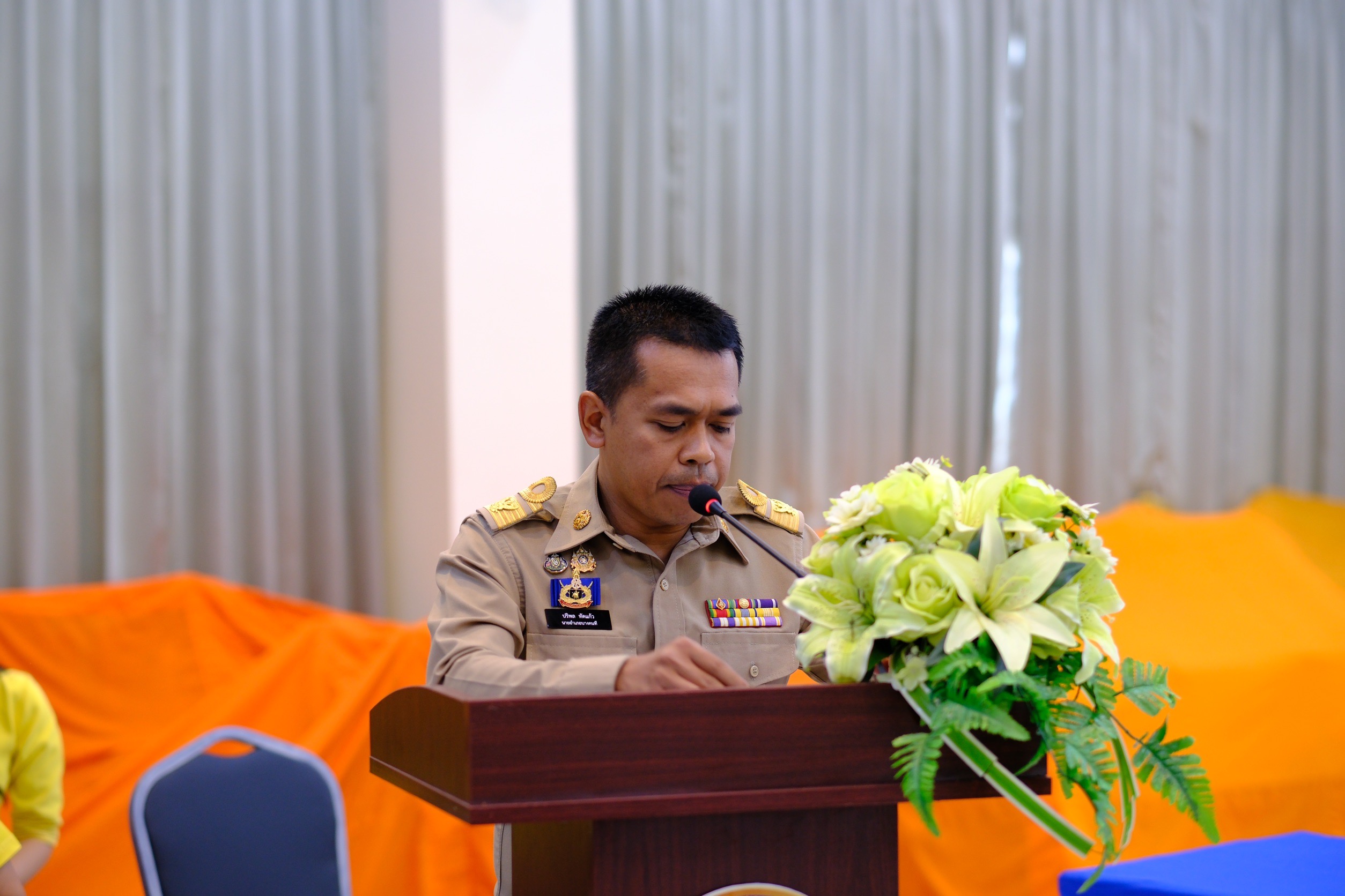 พช.สมุทรสงคราม ร่วมเป็นคณะในการลงพื้นที่มอบนโยบายและแนวทางการปฏิบัติราชการ ในเขตอำเภอบางคนที จังหวัดสมุทรสงคราม