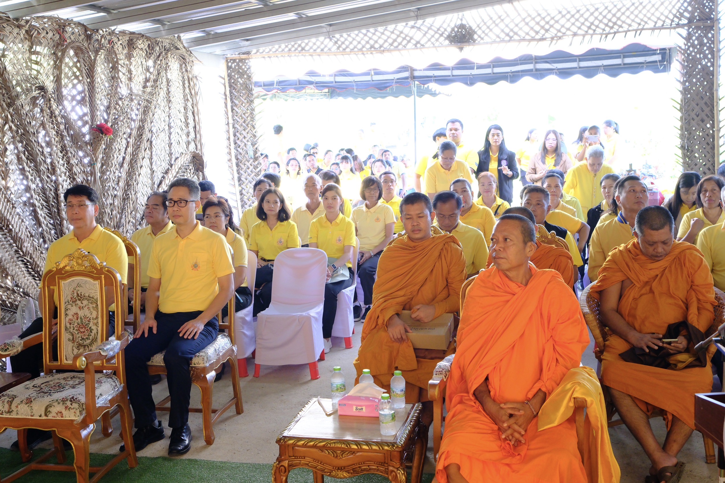 พช.สมุทรสงคราม จัดกิจกรรมเอามื้อสามัคคี “เราทำความดีด้วยหัวใจ“ ครั้งที่ 33 และเนื่องในโอกาสวันดินโลก ประจำปี พ.ศ. 2567