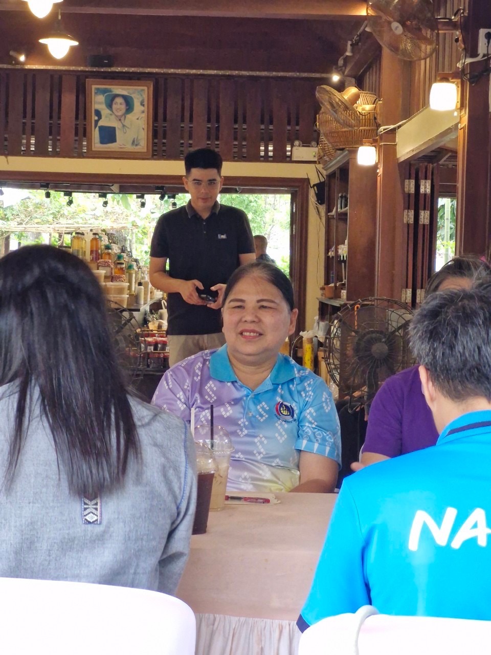 พช.สมุทรสงคราม ร่วมลงพื้นที่เพื่อศึกษาแนวทางส่งเสริมการท่องเที่ยวชุมชนตลาดน้ำอัมพวา