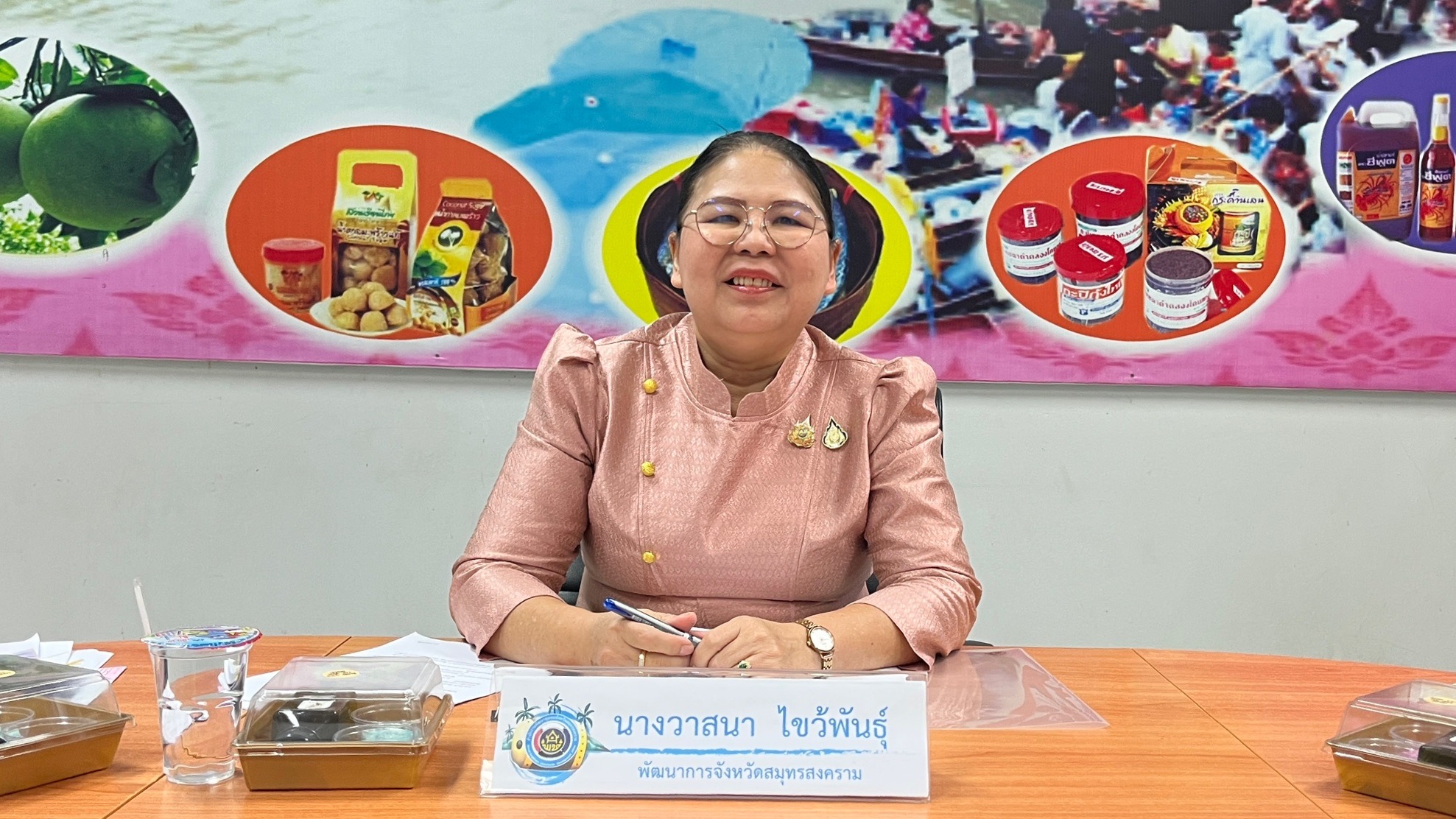 พช.สมุทรสงคราม จัดประชุมเชิงปฏิบัติการเสริมสร้างทักษะคณะกรรมการบริหารศูนย์ประสานงานองค์การชุมชนระดับอำเภอ (ศอช.อ.)
