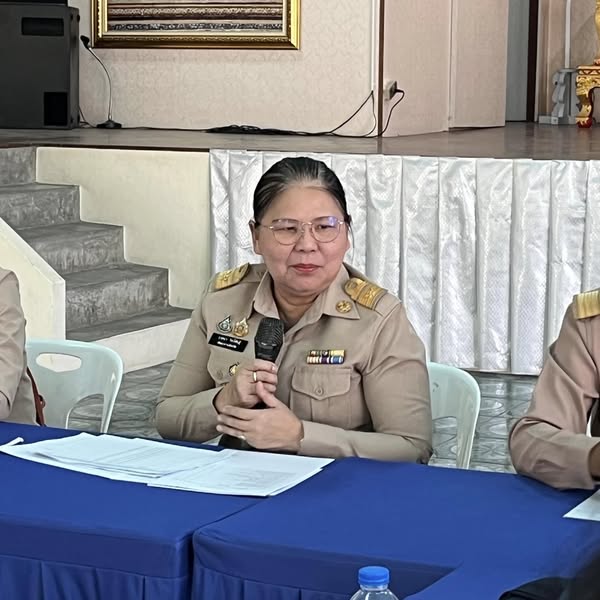 พช.สมุทรสงคราม ลงพื้นที่ติดตามการดำเนินงานกองทุนพัฒนาบทบาทสตรีของอำเภออัมพวา จังหวัดสมุทรสงคราม