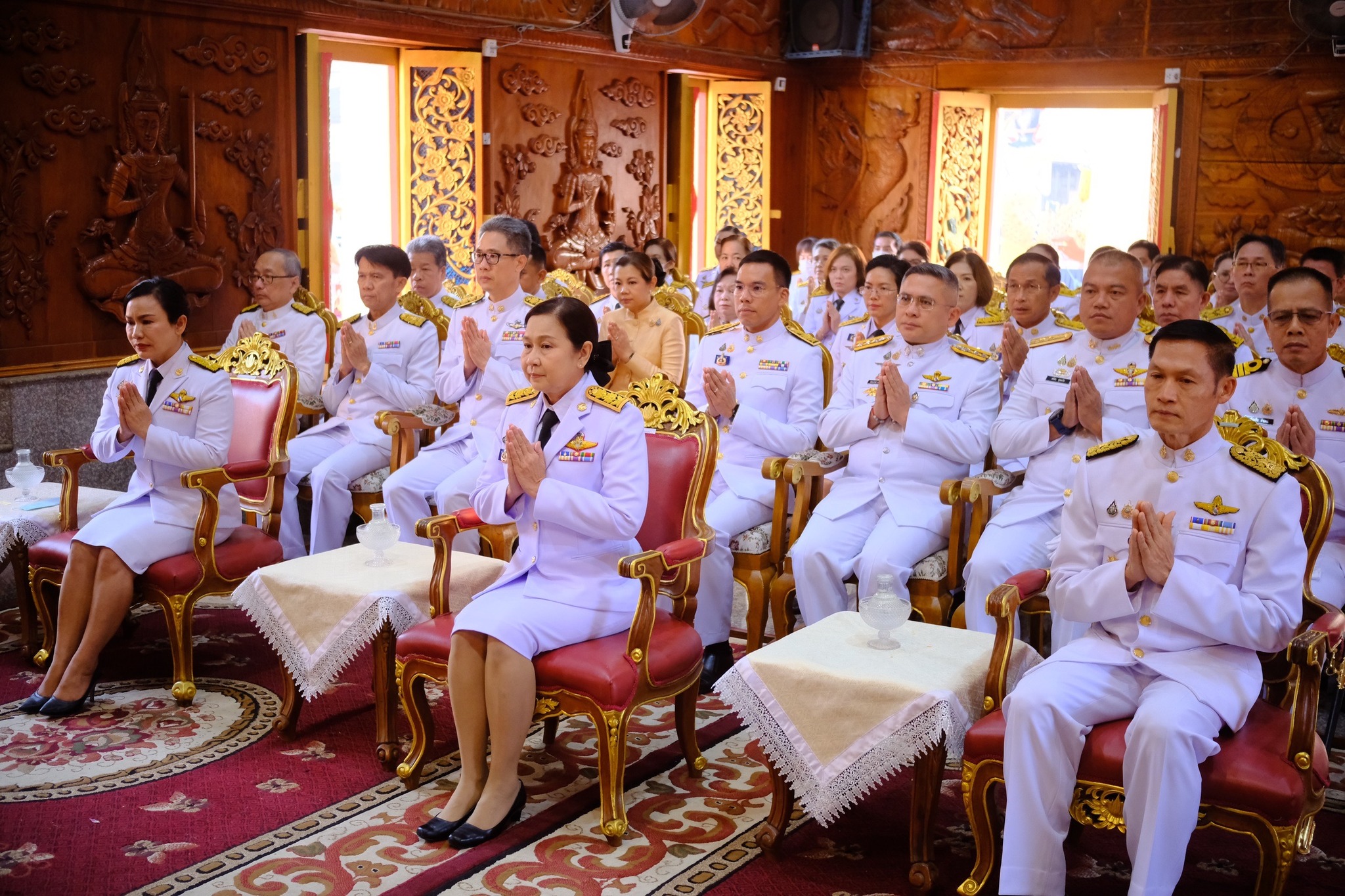 พช.สมุทรสงคราม ร่วมพิธีเจริญพระพุทธมนต์และพิธีทำบุญตักบาตรเฉลิมพระเกียรติสมเด็จพระเจ้าลูกเธอ เจ้าฟ้าสิริวัณณวรี นารีรัตนราชกัญญา เนื่องในโอกาสวันคล้ายวันประสูติ 8 มกราคม