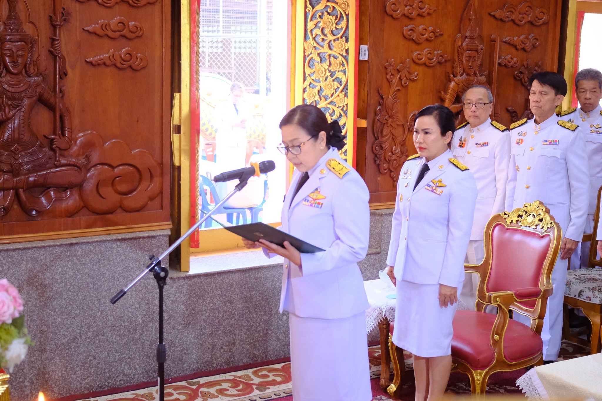 พช.สมุทรสงคราม ร่วมพิธีเจริญพระพุทธมนต์และพิธีทำบุญตักบาตรเฉลิมพระเกียรติสมเด็จพระเจ้าลูกเธอ เจ้าฟ้าสิริวัณณวรี นารีรัตนราชกัญญา เนื่องในโอกาสวันคล้ายวันประสูติ 8 มกราคม