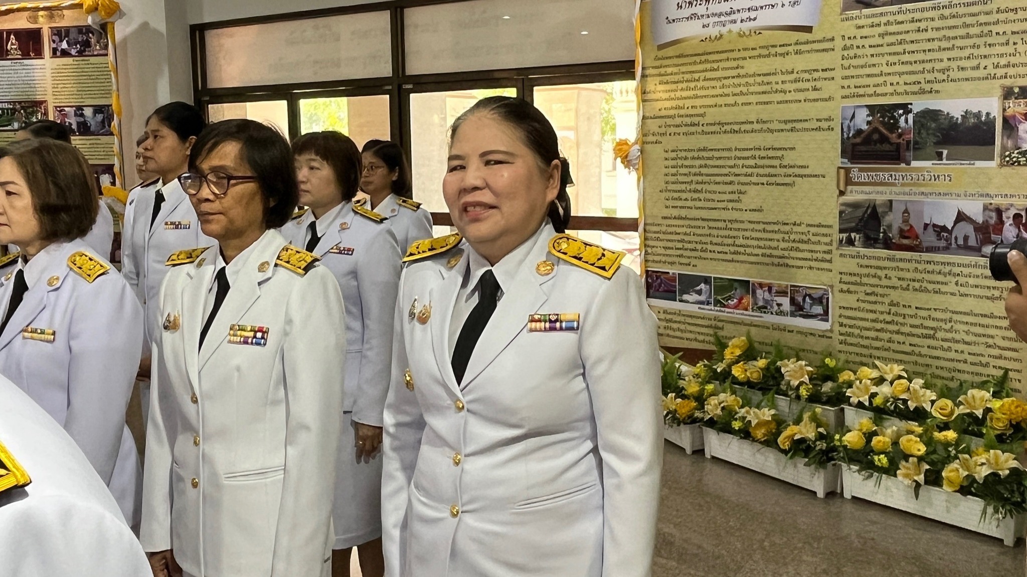 พช.สมุทรสงคราม ร่วมพิธีรับพระราชทาน “พระพุทธสิรินธรเทพรัตน์มงคลภูวดลสันติ”