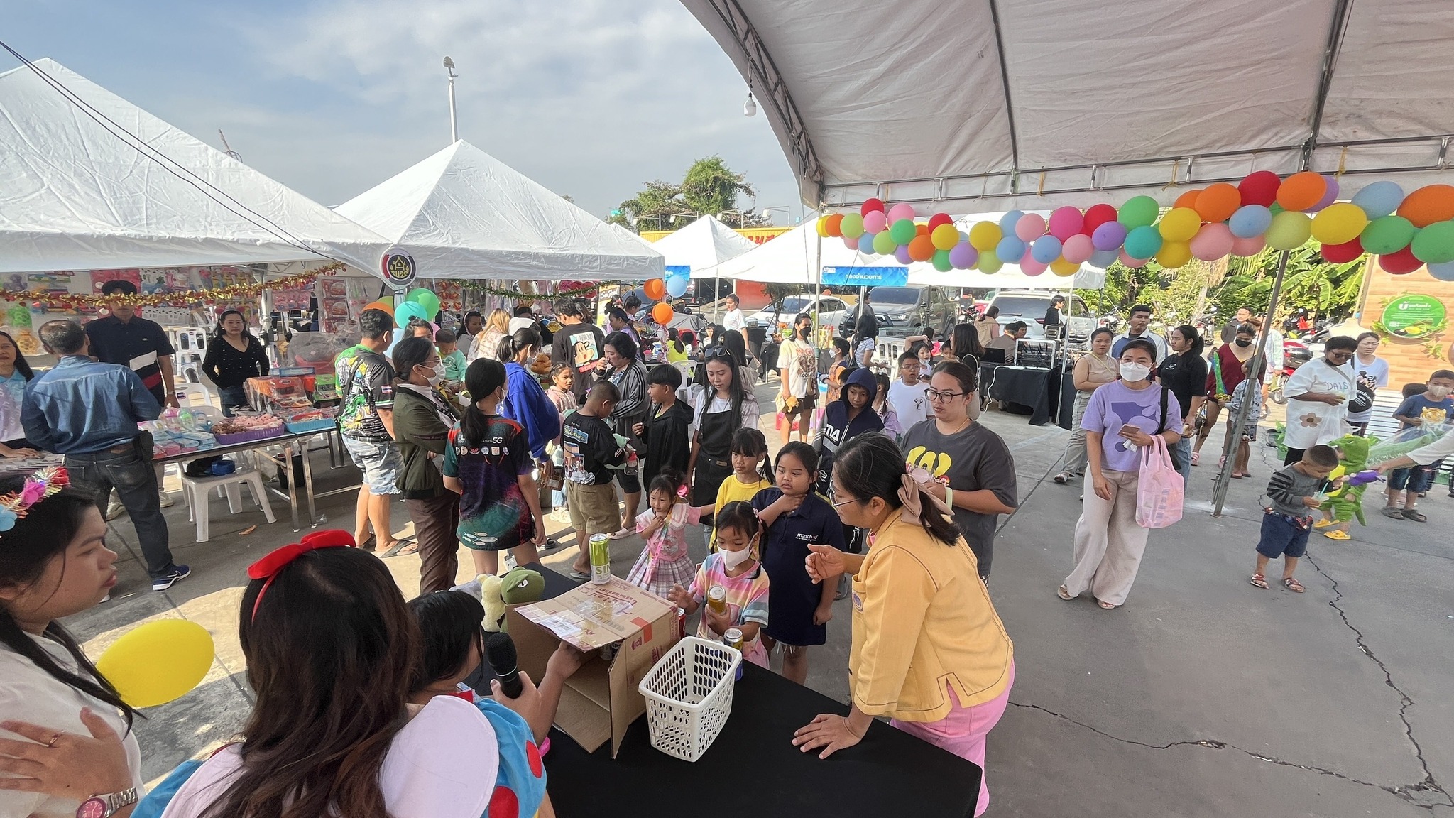 พช.สมุทรสงคราม จัดกิจกรรมวันเด็กแห่งชาติ ประจำปี 2568