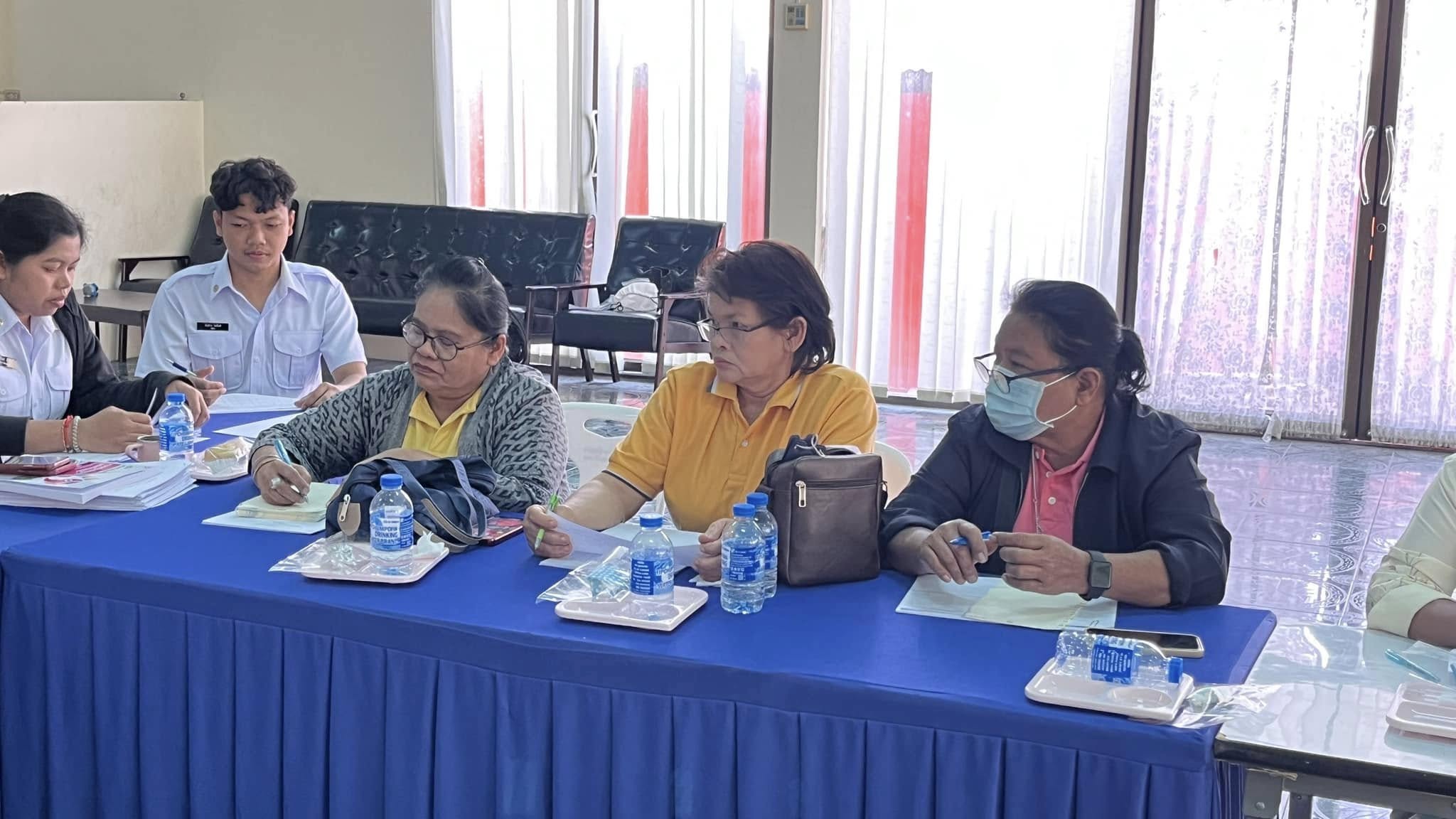 พช.สมุทรสงคราม ลงพื้นที่ติดตามการดำเนินงานกองทุนพัฒนาบทบาทสตรีของอำเภออัมพวา จังหวัดสมุทรสงคราม