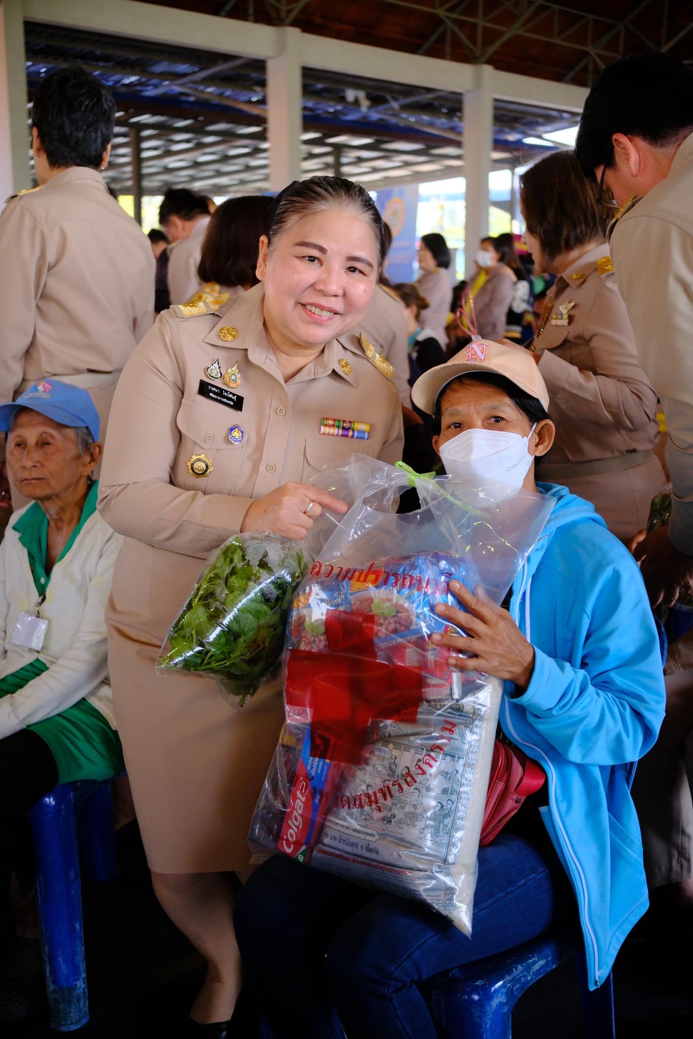พช.สมุทรสงคราม ร่วมโครงการเสริมสร้างความจงรักภักดีต่อสถาบัน บำบัดทุกข์ บำรุงสุข สร้างรอยยิ้มให้ประชาชน ประจำปีงบประมาณ พ.ศ. 2568 ครั้งที่ 1/2568 และหน่วยบริการจังหวัดสมุทรสงครามเคลื่อนที่ “บำบัดทุกข์ บำรุงสุข สร้างรอยยิ้มให้ประชาชน”
