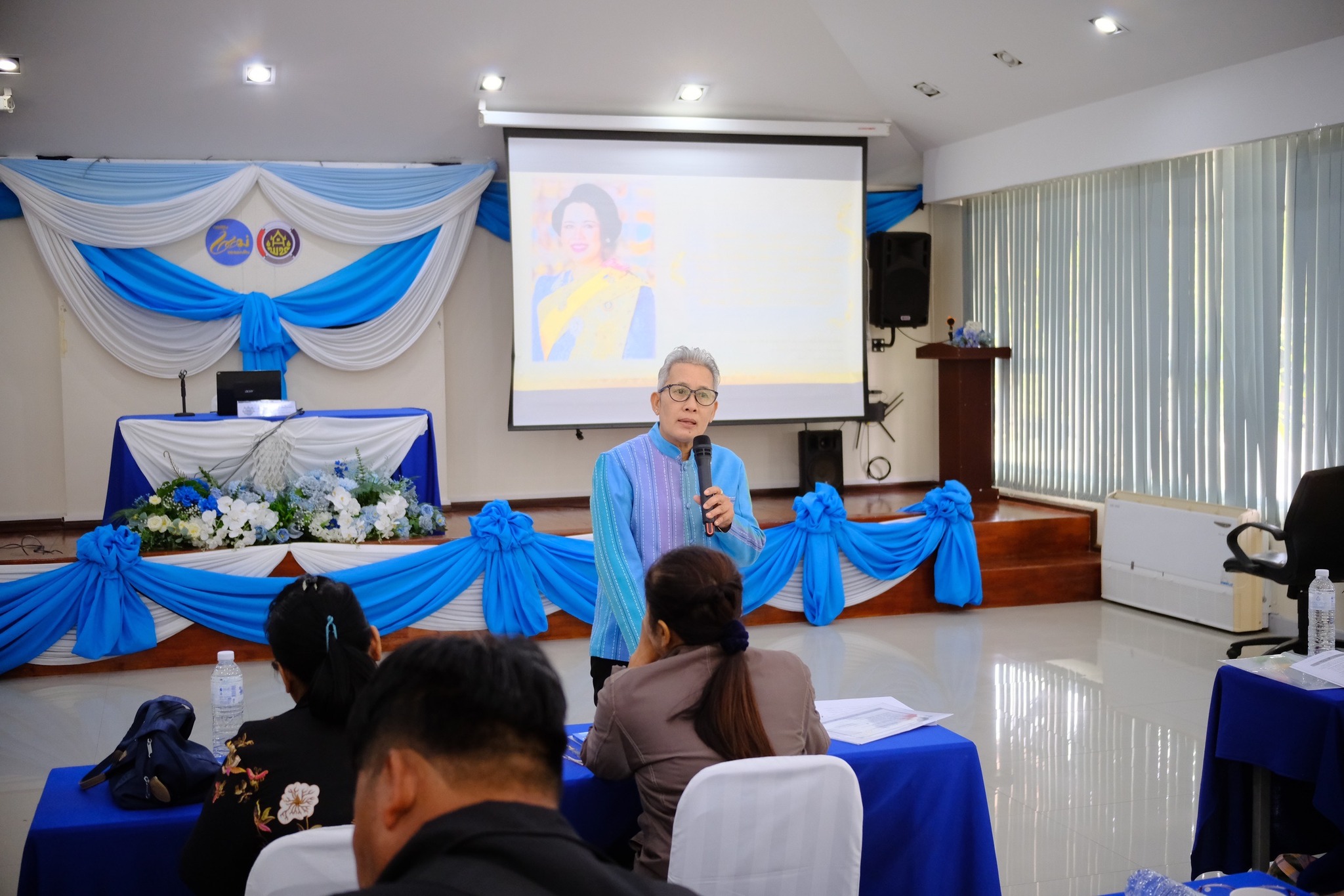 พช.สมุทรสงคราม จัดโครงการประชุมเชิงปฏิบัติการคณะกรรมการเครือข่ายกองทุนแม่ของแผ่นดินหนุนเสริมความเข้มแข็ง หมู่บ้าน/ชุมชน สู่การเป็นพื้นที่ปลอดภัยจากยาเสพติด