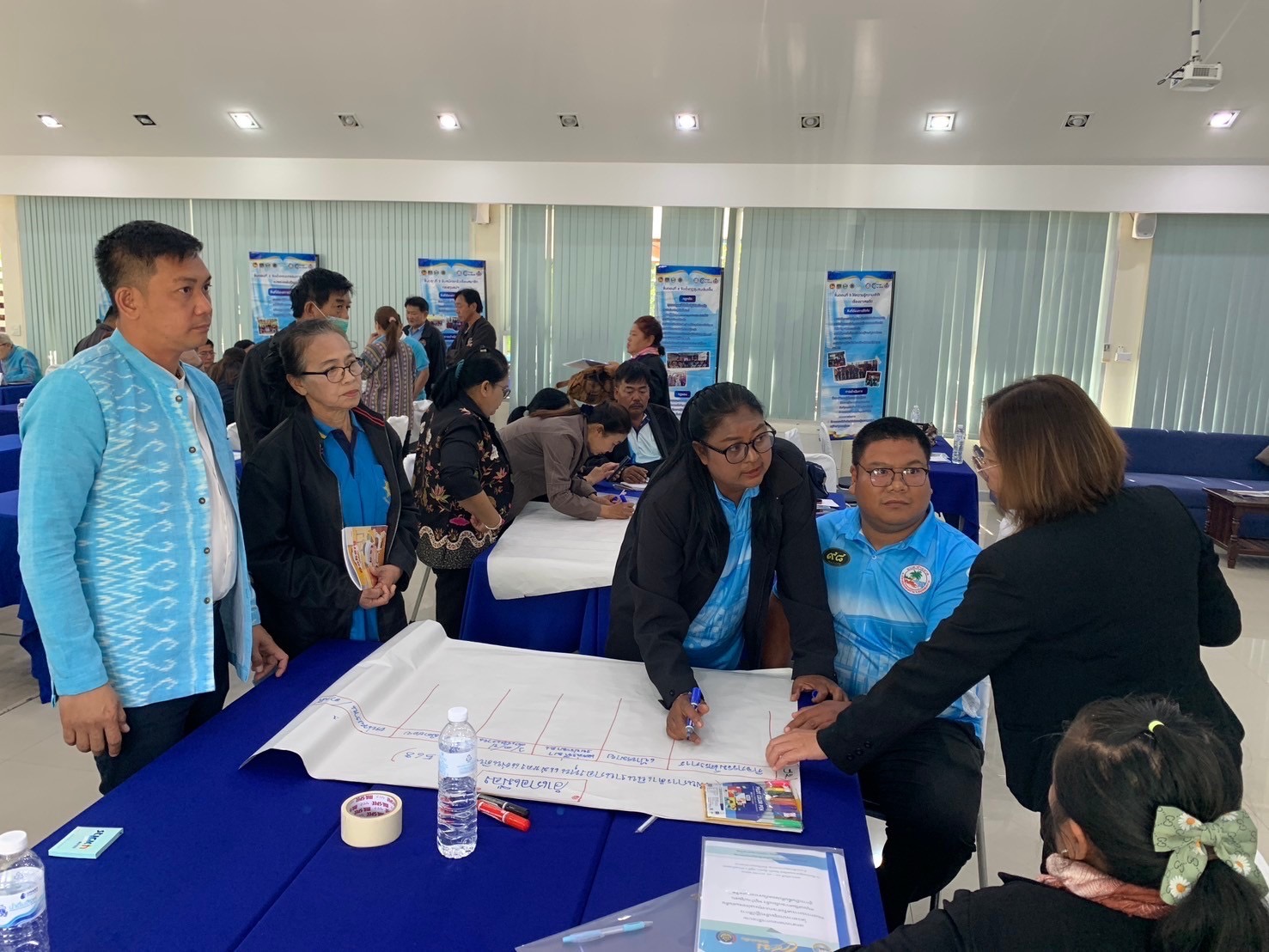 พช.สมุทรสงคราม จัดโครงการประชุมเชิงปฏิบัติการคณะกรรมการเครือข่ายกองทุนแม่ของแผ่นดินหนุนเสริมความเข้มแข็ง หมู่บ้าน/ชุมชน สู่การเป็นพื้นที่ปลอดภัยจากยาเสพติด