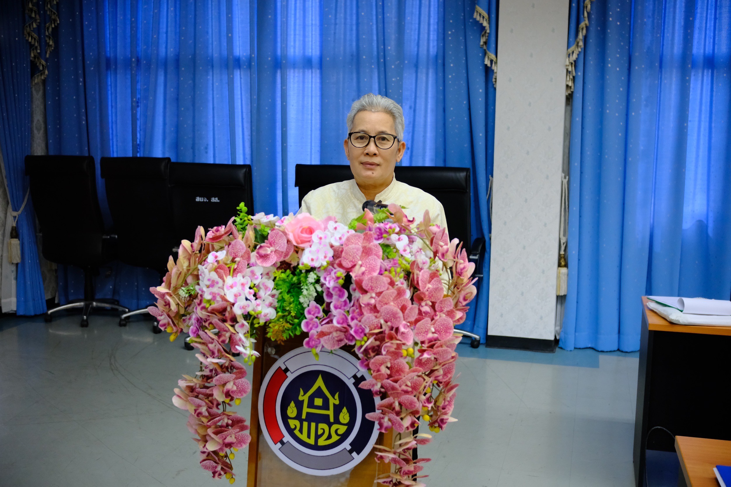 พช.สมุทรสงคราม จัดประชุมเชิงปฏิบัติการเสริมสร้างการบูรณาการกลไกขับเคลื่อนการขจัดความยากจน ระดับจังหวัด ประจำปีงบประมาณ 2568