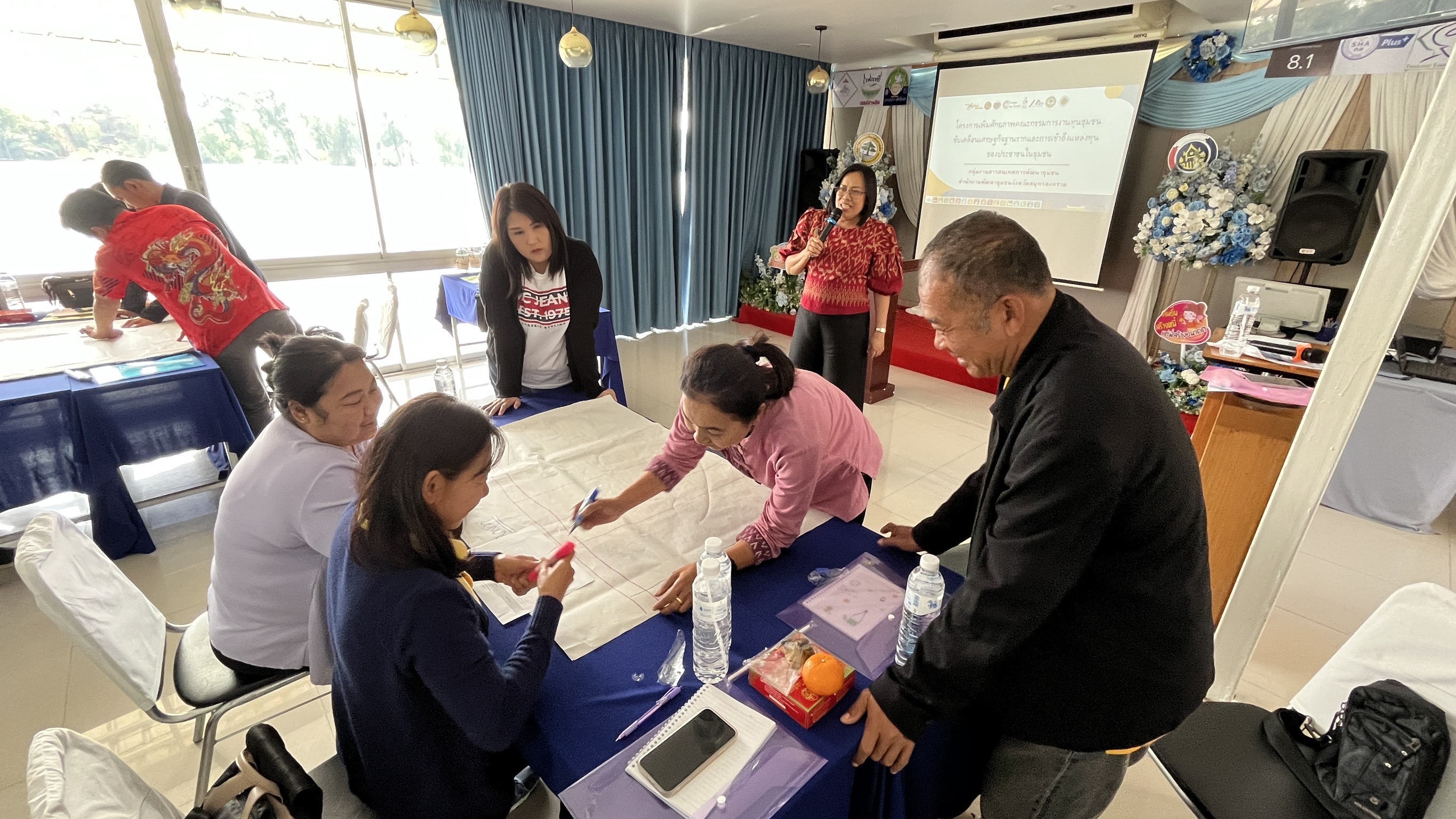 พช.สมุทรสงคราม ดำเนินการประชุมเพิ่มศักยภาพคณะกรรมการงานทุนชุมชนขับเคลื่อนเศรษฐกิจฐานรากและการเข้าถึงแหล่งทุนของประชาชนในชุมชน