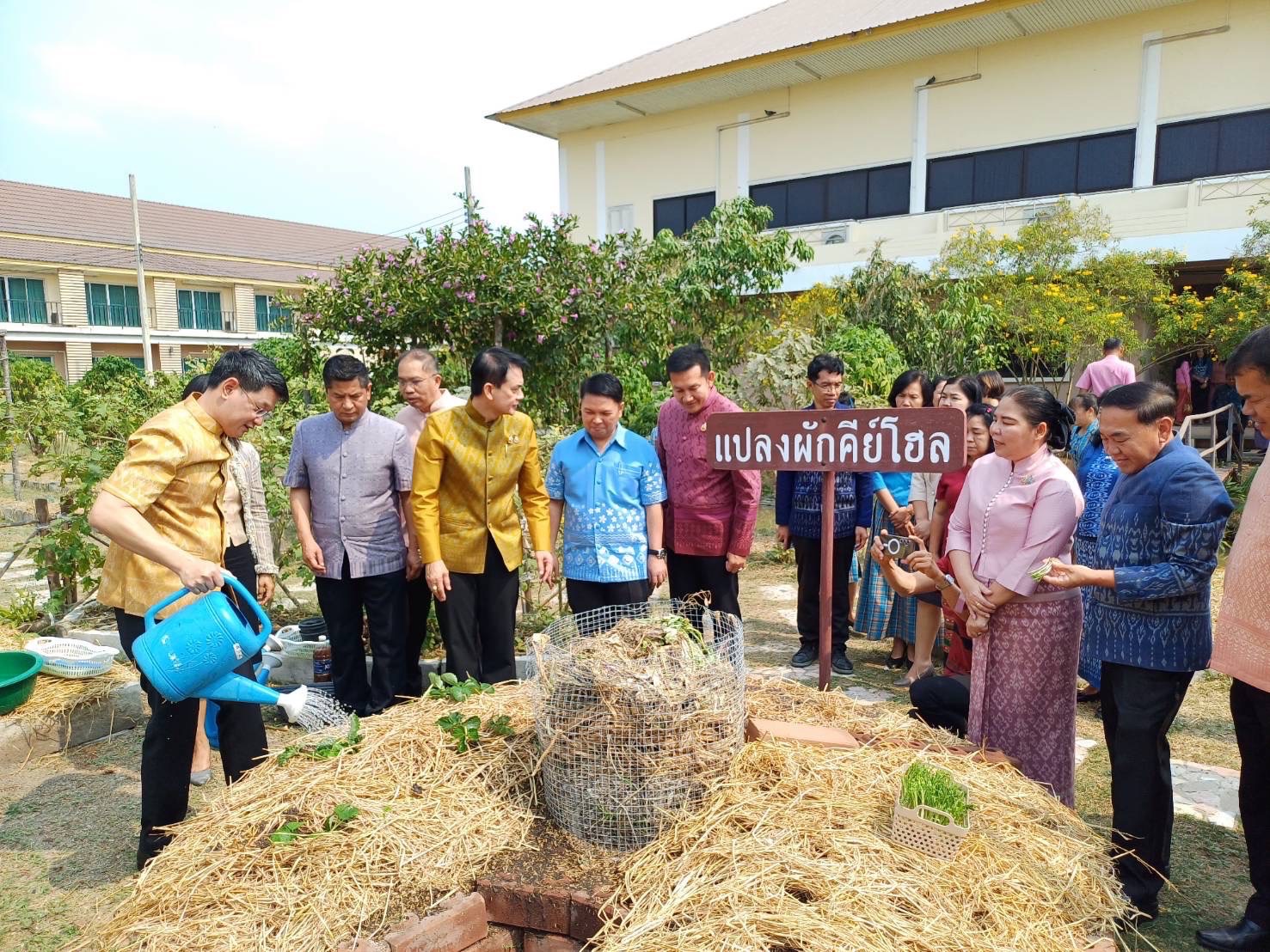 พช.สมุทรสงคราม ร่วมโครงการสนับสนุนการขับเคลื่อนนโยบายสู่การปฏิบัติ ประจำปี 2568