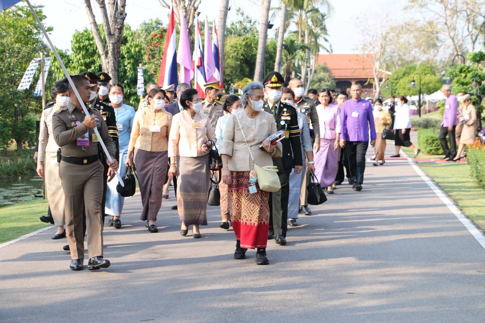 พช.สมุทรสงคราม ร่วมเข้าเฝ้าทูลละอองพระบาทรับเสด็จ สมเด็จพระกนิษฐาธิราชเจ้า กรมสมเด็จพระเทพรัตนราชสุดาฯ สยามบรมราชกุมารี