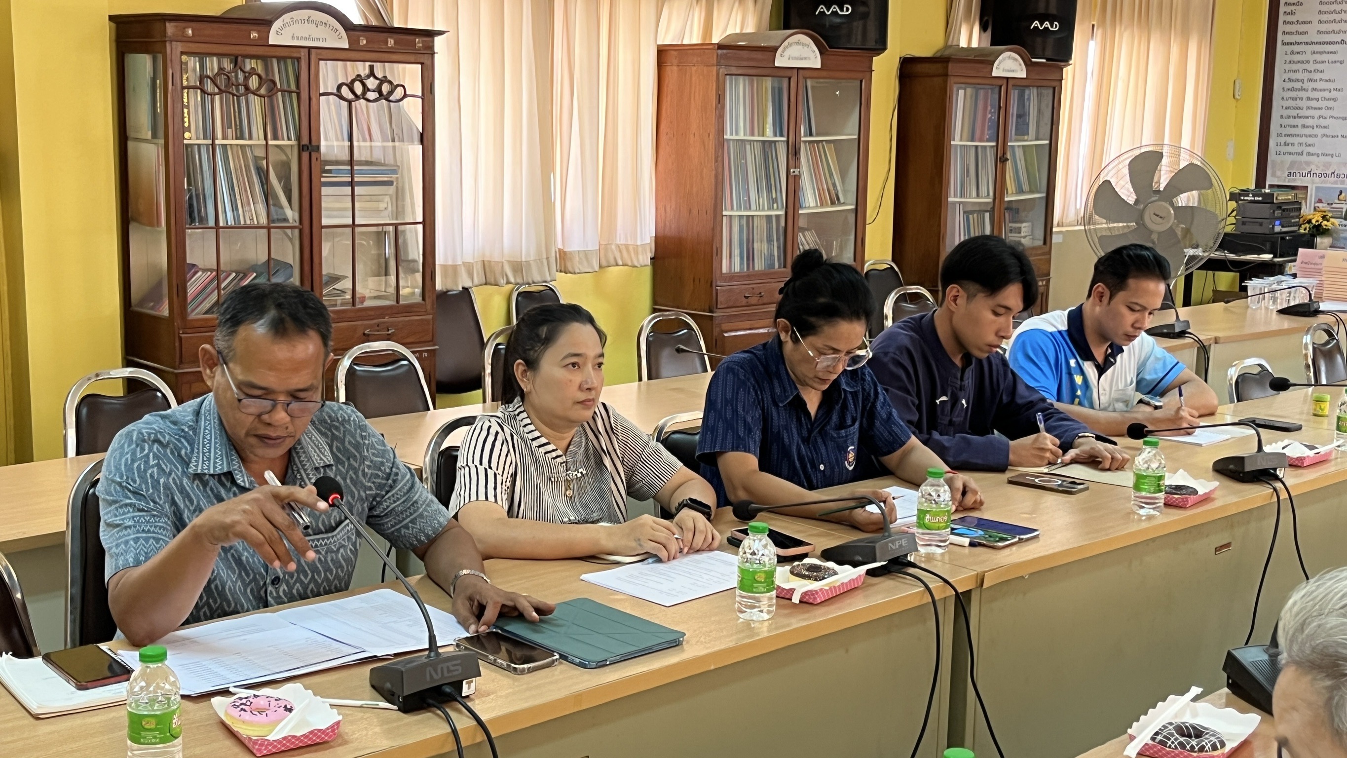 พช.สมุทรสงคราม ลงพื้นที่สนับสนุนติดตาม การดำเนินงานพัฒนาชุมชน ในไตรมาสที่ 2 ประจำปีงบประมาณ 2568