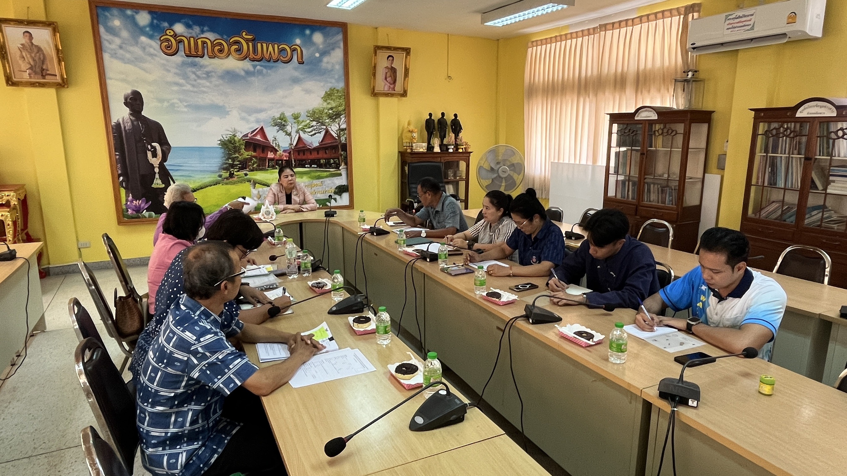พช.สมุทรสงคราม ลงพื้นที่สนับสนุนติดตาม การดำเนินงานพัฒนาชุมชน ในไตรมาสที่ 2 ประจำปีงบประมาณ 2568