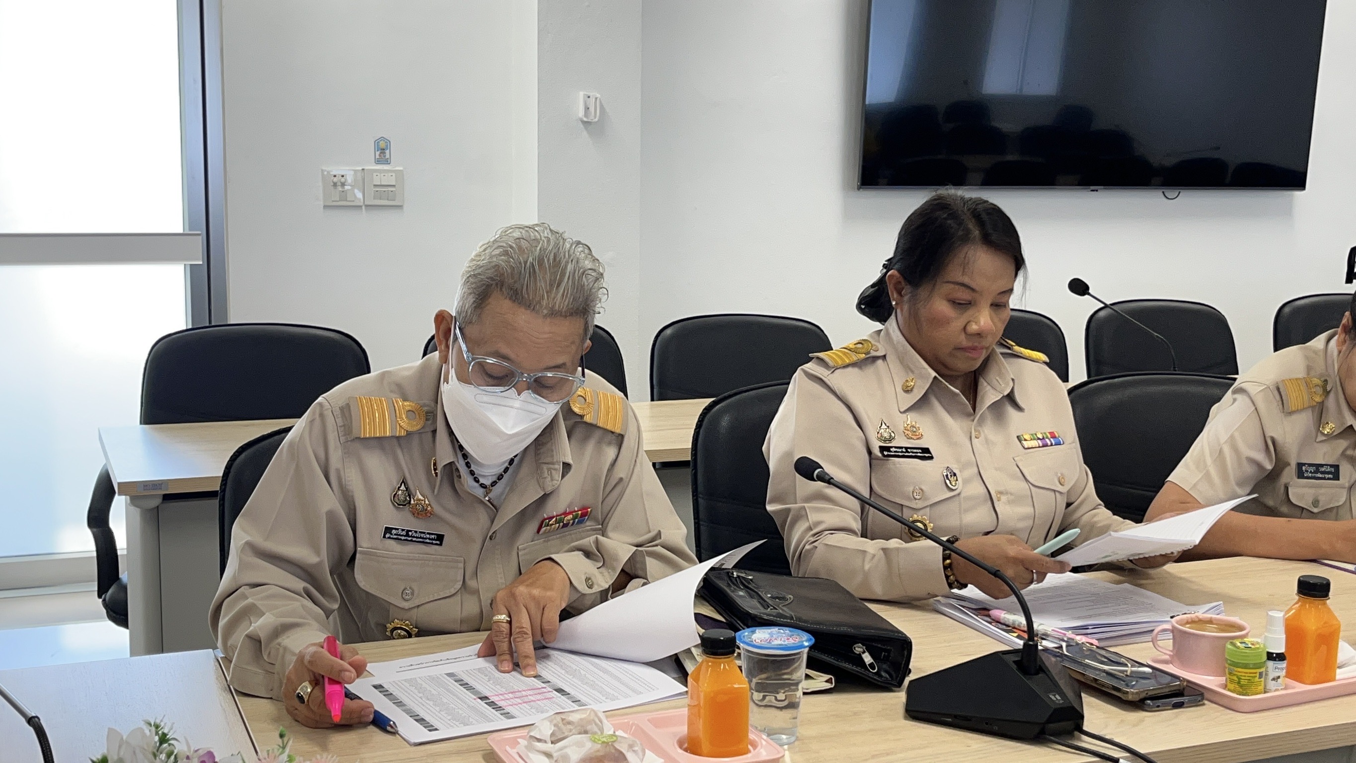 พช.สมุทรสงคราม ลงพื้นที่สนับสนุนติดตาม การดำเนินงานพัฒนาชุมชน ในไตรมาสที่ 2 ประจำปีงบประมาณ 2568
