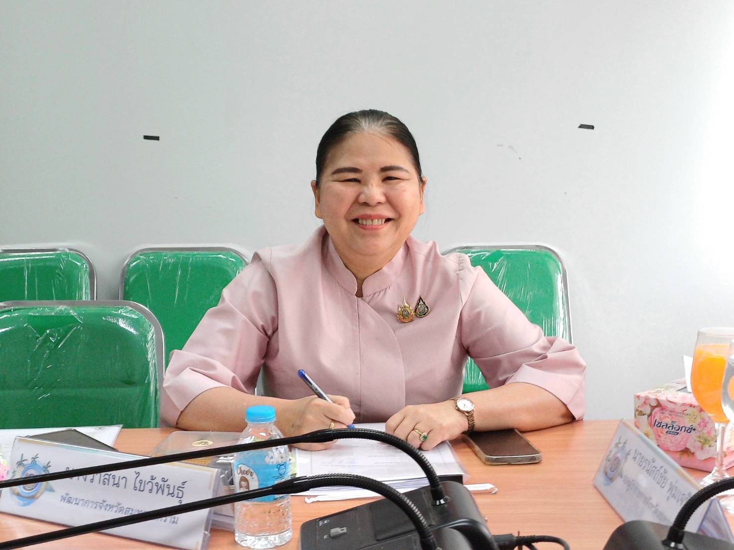 พช.สมุทรสงคราม จัดประชุมคณะกรรมการตรวจประเมินศักยภาพศูนย์เรียนรู้การพัฒนาคุณภาพชีวิตตามหลักทฤษฎีใหม่ประยุกต์สู่ “โคก หนอง นา” ระดับจังหวัด ครั้งที่ 1/2568