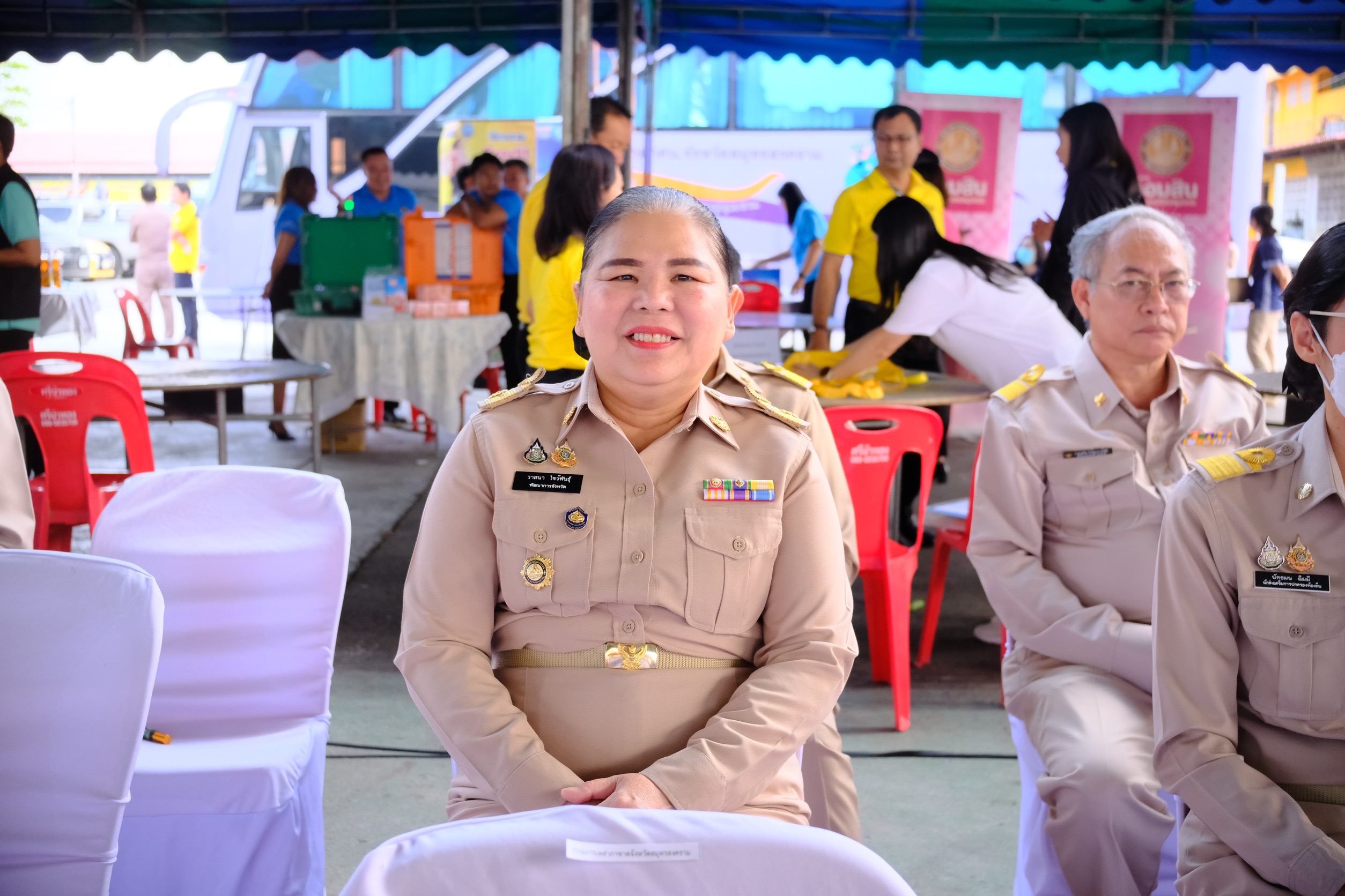 พช.สมุทรสงคราม ร่วมโครงการเสริมสร้างความจงรักภักดีต่อสถาบัน บำบัดทุกข์ บำรุงสุข สร้างรอยยิ้มให้ประชาชน ประจำปีงบประมาณ พ.ศ. 2568 และหน่วยบริการจังหวัดสมุทรสงครามเคลื่อนที่ “บำบัดทุกข์ บำรุงสุข สร้างรอยยิ้มให้ประชาชน”