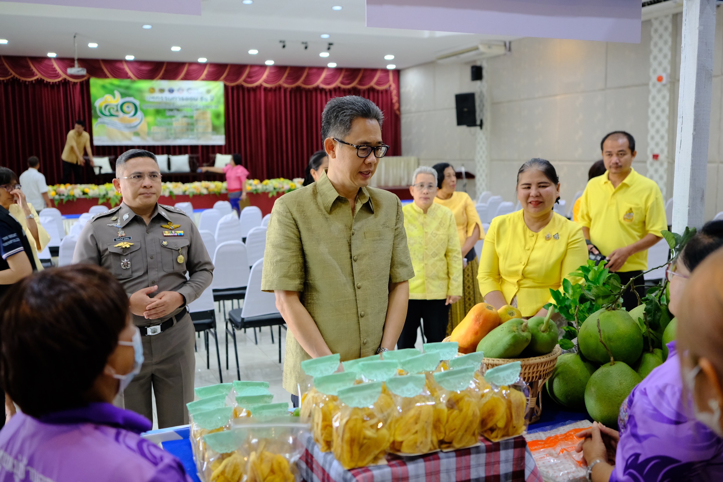 พช.สมุทรสงคราม จัดโครงการมหกรรมการออม 51 ปี ทุนชุมชนขับเคลื่อนเศรษฐกิจฐานราก (ระดับภูมิภาค) จังหวัดสมุทรสงคราม
