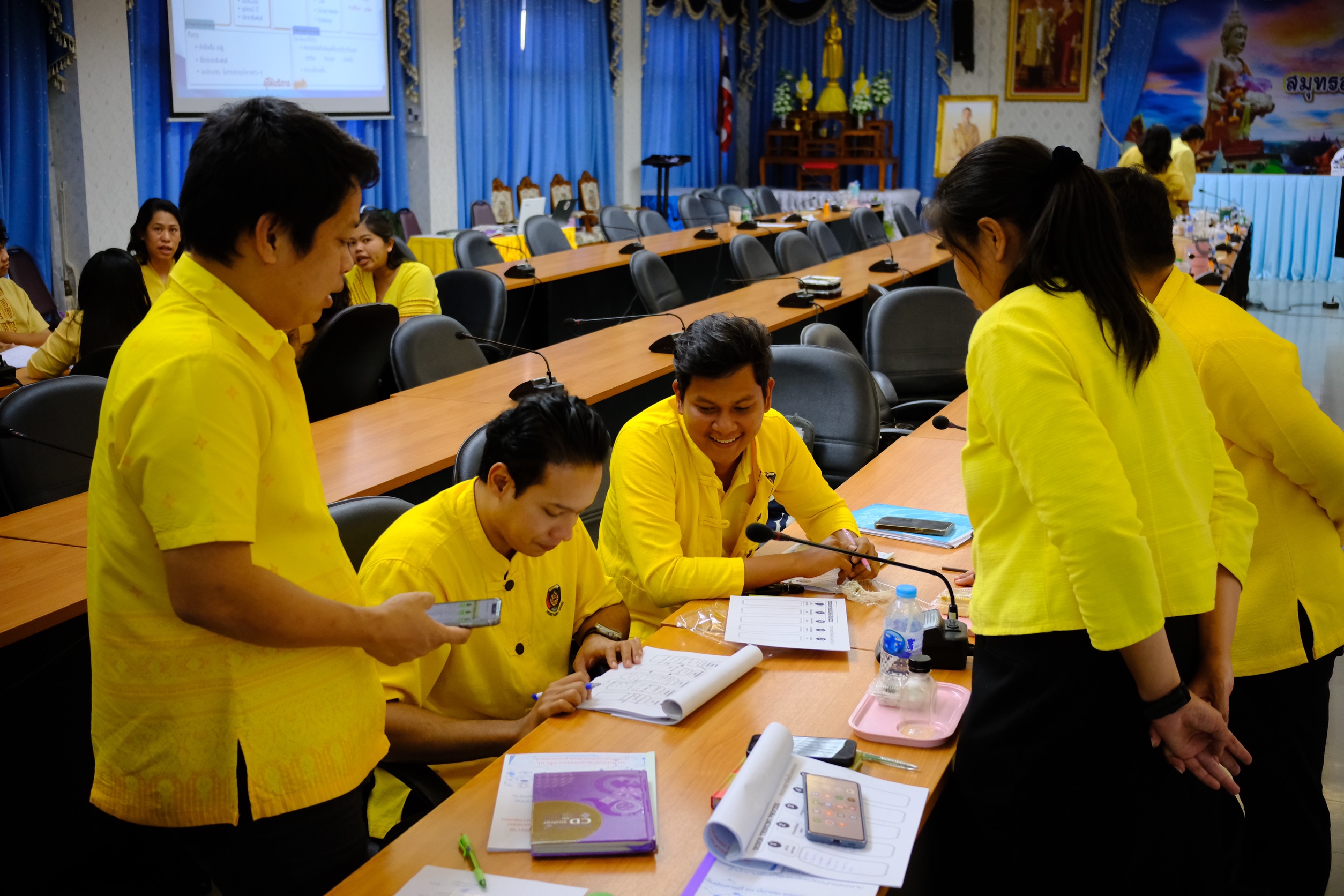 พช.สมุทรสงคราม จัดโครงการ 1 บุคลากร 1 นวัตกรรมการทำงาน (One Person One Innovation – OPOI) กิจกรรมประชุมเชิงปฏิบัติการจุดประกายความคิด สร้างสรรค์ นวัตกรรมการทำงานของบุคลากรสำนักงานพัฒนาชุมชนจังหวัดสมุทรสงคราม