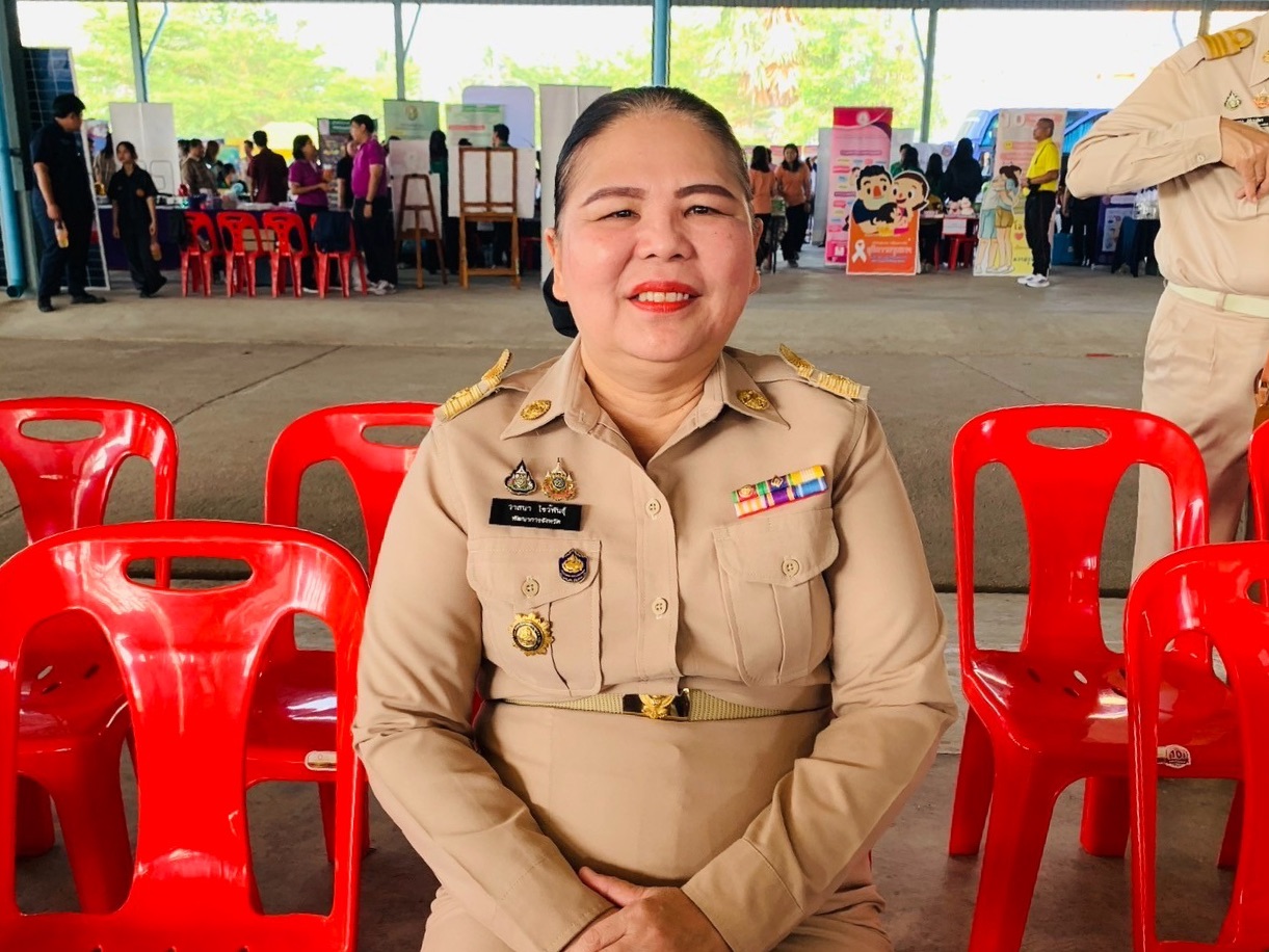พช.สมุทรสงคราม ร่วมโครงการเสริมสร้างความจงรักภักดีต่อสถาบัน บำบัดทุกข์ บำรุงสุข สร้างรอยยิ้มให้ประชาชน ประจำปีงบประมาณ พ.ศ. 2568 และหน่วยบริการจังหวัดสมุทรสงครามเคลื่อนที่ “บำบัดทุกข์ บำรุงสุข สร้างรอยยิ้มให้ประชาชน”