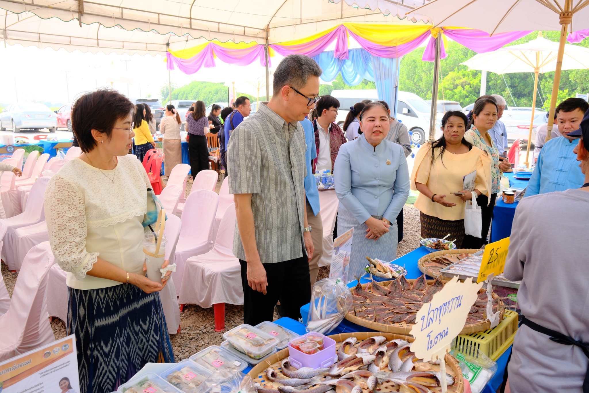 พช.สมุทรสงคราม ร่วมโครงการส่งเสริมการท่องเที่ยวเชิงสร้างสรรค์กิจกรรมส่งเสริมการเรียนรู้ที่นักท่องเที่ยวลงมือปฏิบัติ (D-HOPE)