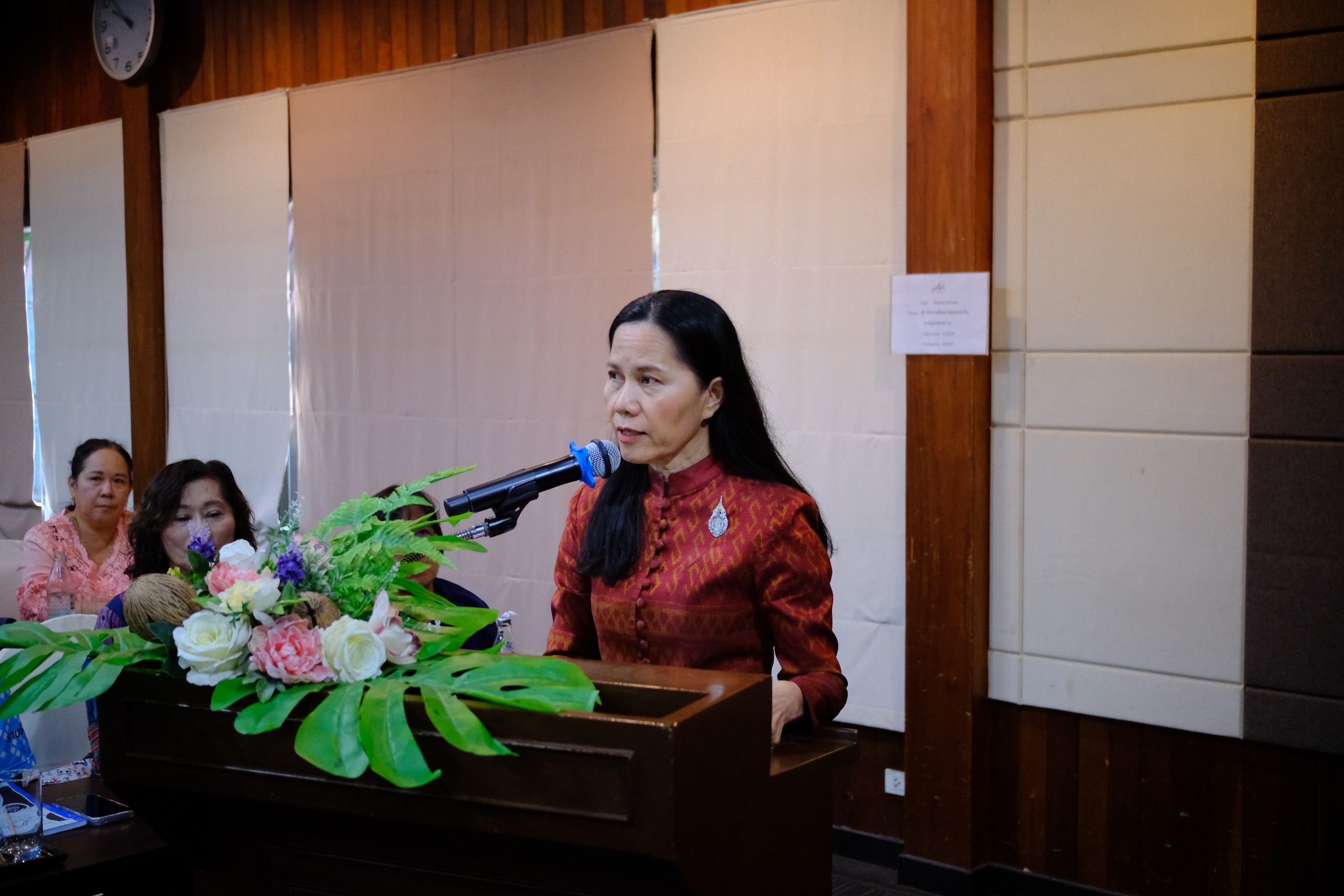พช.สมุทรสงคราม ดำเนินโครงการเพิ่มประสิทธิภาพการปฏิบัติงานกองทุนพัฒนาบทบาทสตรีแก่กลไกการขับเคลื่อนกองทุนพัฒนาบทบาทสตรี กิจกรรมที่ 2 เพิ่มประสิทธิภาพการปฏิบัติงานกองทุนพัฒนาบทบาทสตรีแก่กลไกการขับเคลื่อนกองทุนพัฒนาบทบาทสตรีระดับจังหวัด