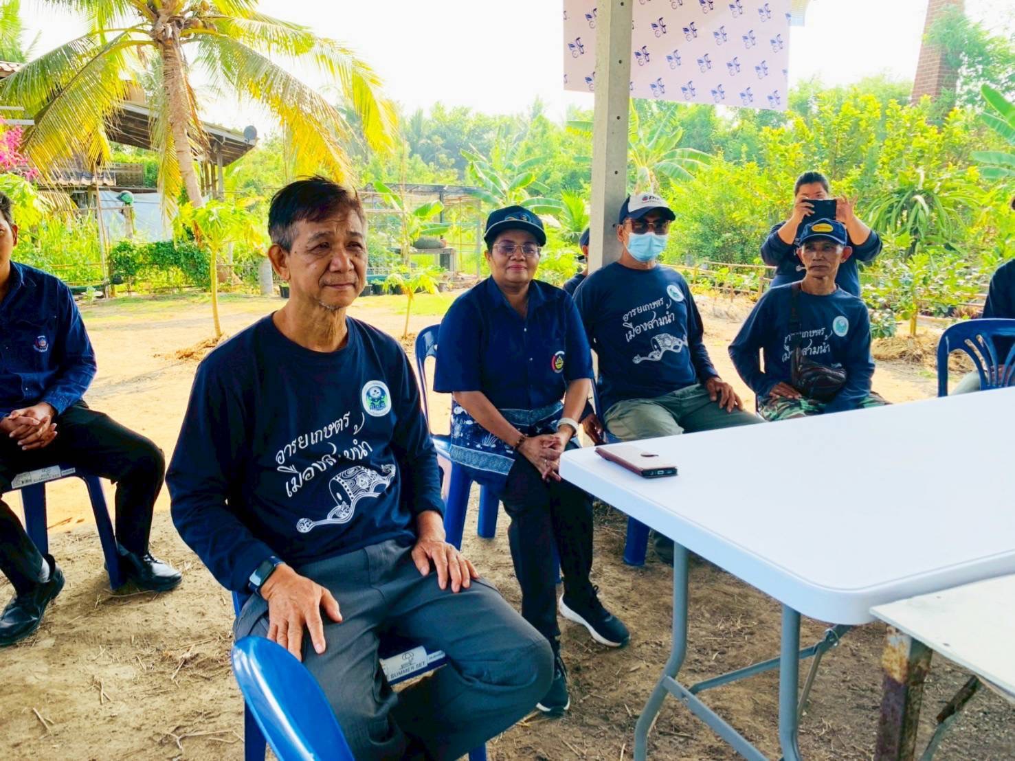 พช.สมุทรสงคราม ร่วมกับเครือข่ายกสิกรรมธรรมชาติและโคก หนอง นา จังหวัดสมุทรสงคราม จัดกิจกรรม “เอามื้อสามัคคี เราทำความดีด้วยหัวใจ ครั้ง 35”