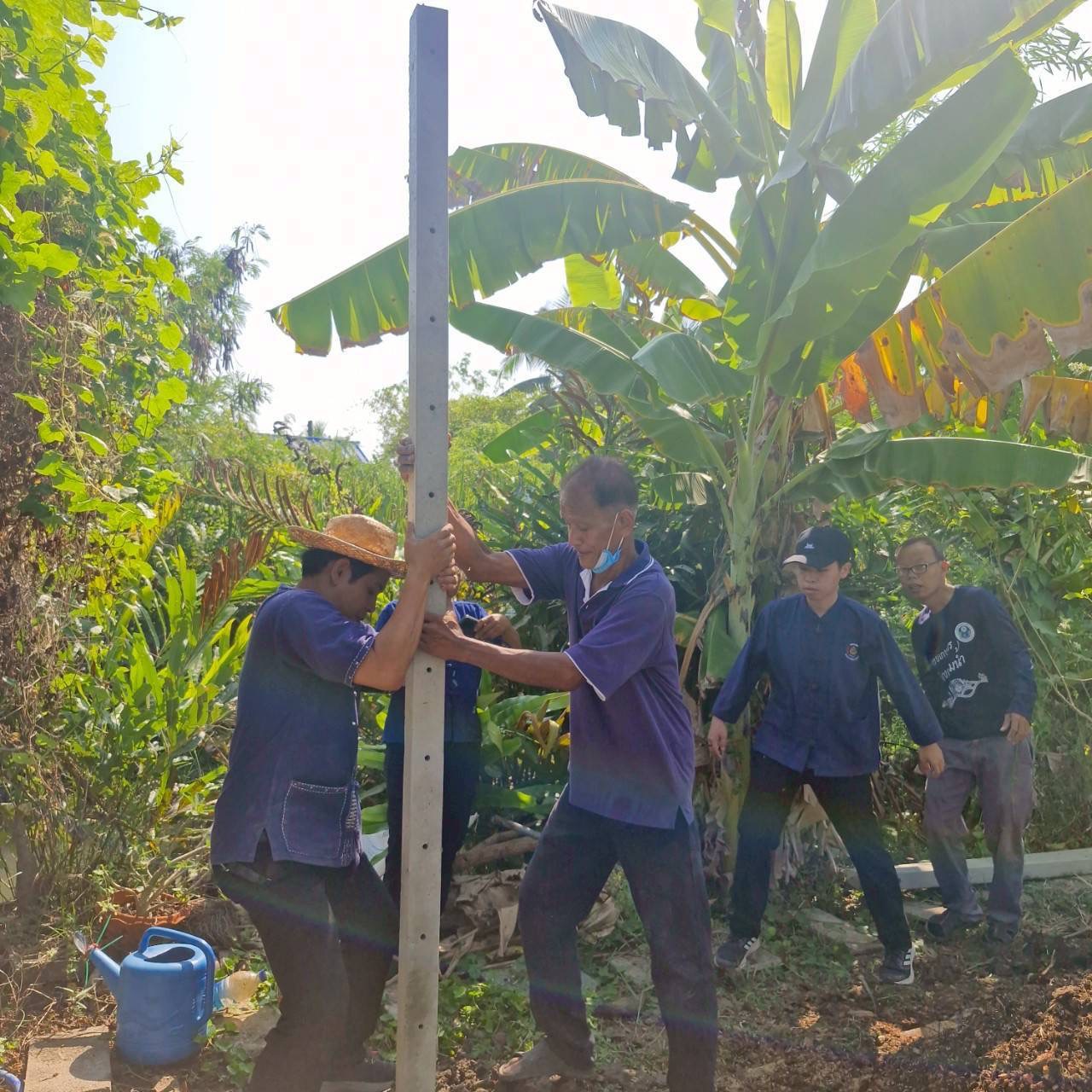 พช.สมุทรสงคราม ร่วมกับเครือข่ายกสิกรรมธรรมชาติและโคก หนอง นา จังหวัดสมุทรสงคราม จัดกิจกรรม “เอามื้อสามัคคี เราทำความดีด้วยหัวใจ ครั้ง 35”