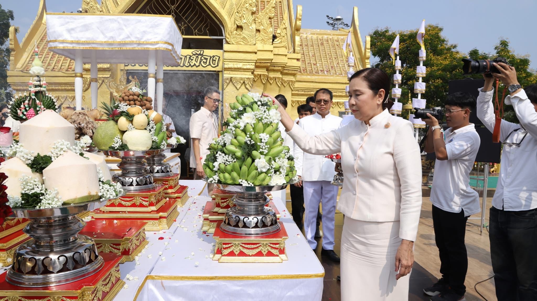 พช.สมุทรสงคราม ร่วมงานสมโภชศาลหลักเมืองและทำบุญเมืองจังหวัดสมุทรสงคราม ครบรอบ 124 ปี