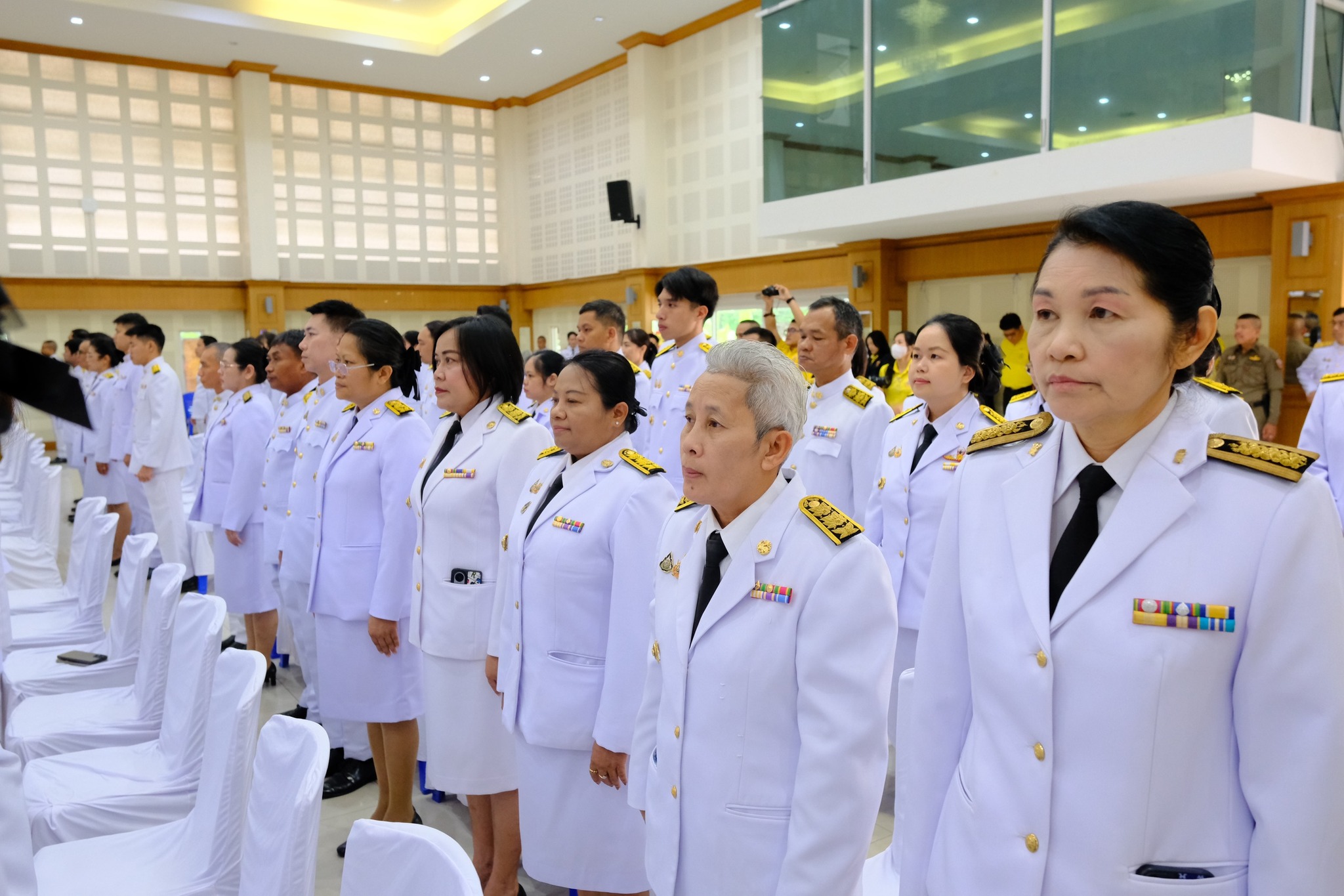 พช.สมุทรสงคราม ร่วมพิธีถวายราชสักการะเนื่องในวันที่ระลึกพระบาทสมเด็จพระนั่งเกล้าเจ้าอยู่หัวมหาเจษฎาราชเจ้า ประจำปี 2568