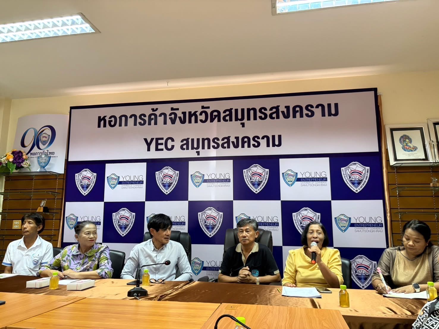 พช.สมุทรสงคราม ร่วมต้อนรับคณะศึกษาดูงานและประชุมเชี่ยมโยงเครือข่าย OTOP ระหว่างจังหวัดนนทบุรี และจังหวัดสมุทรสงคราม