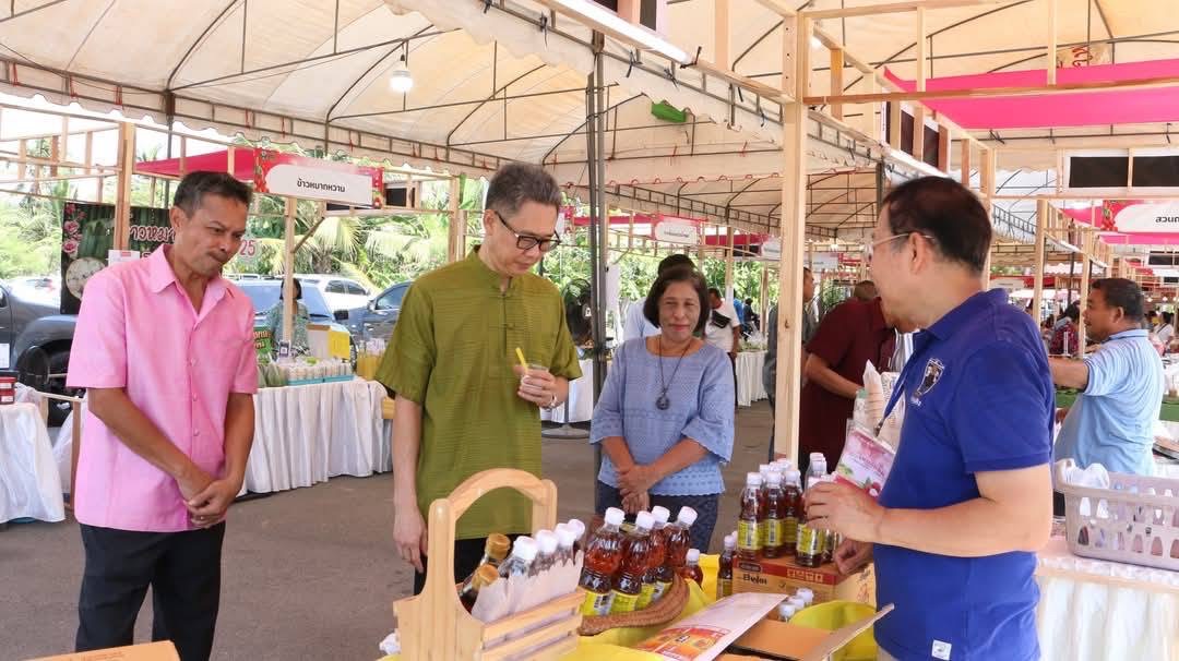 พช.สมุทรสงคราม ร่วมพิธีเปิดงาน “เทศกาลลิ้นจี่พันธุ์ค่อม และของดีสมุทรสงคราม” ครั้งที่ 2