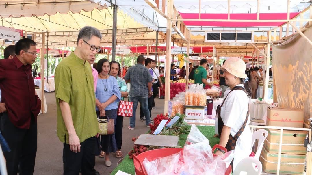 พช.สมุทรสงคราม ร่วมพิธีเปิดงาน “เทศกาลลิ้นจี่พันธุ์ค่อม และของดีสมุทรสงคราม” ครั้งที่ 2